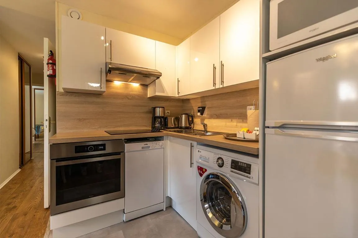 Kitchen or kitchenette in Club Wyndham Normandy