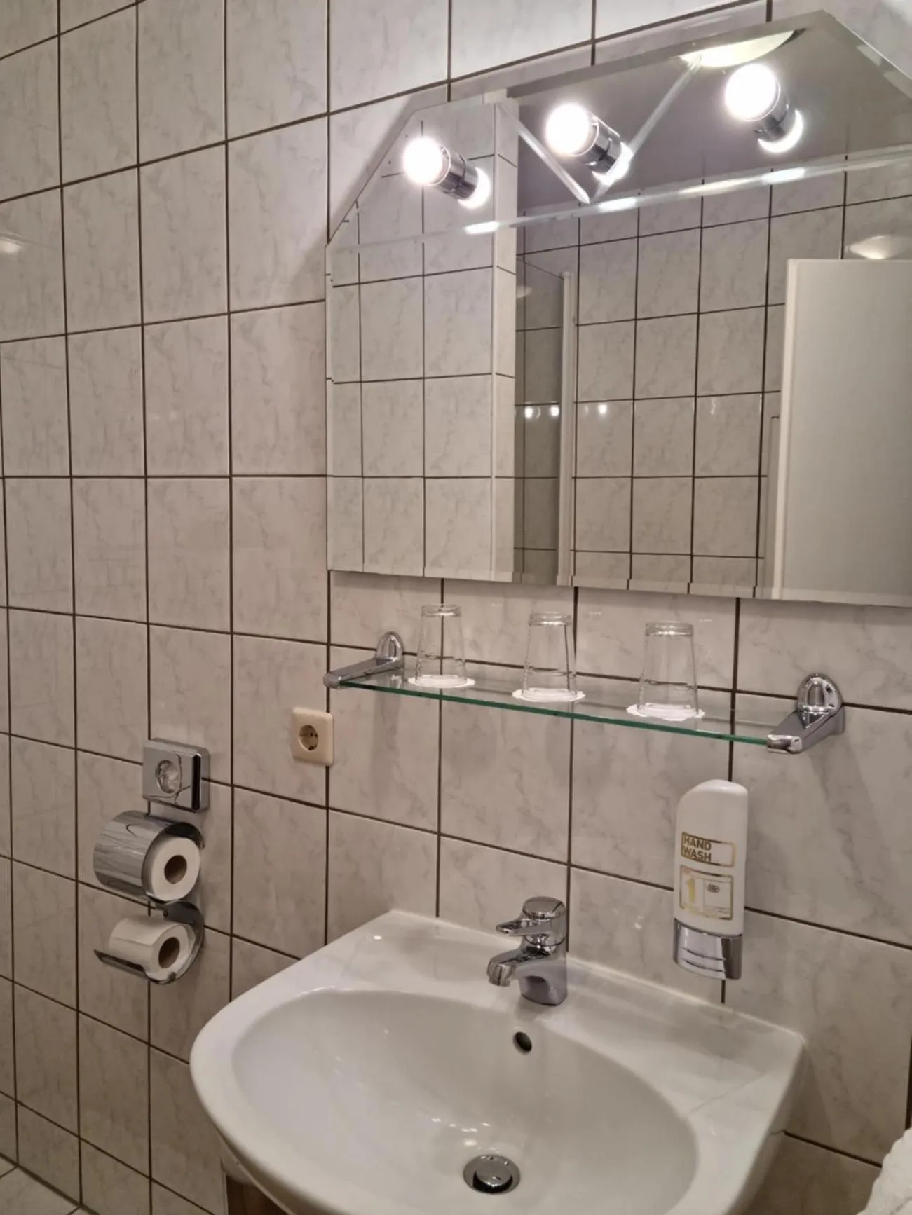 Bathroom in Erbenholz Hotel