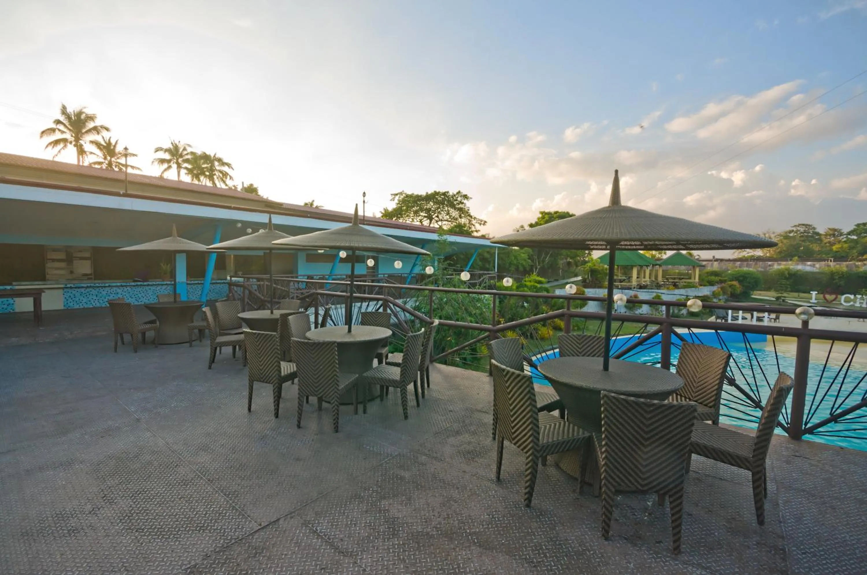 Restaurant/places to eat in Forest Crest Nature Hotel and Resort Powered by ASTON