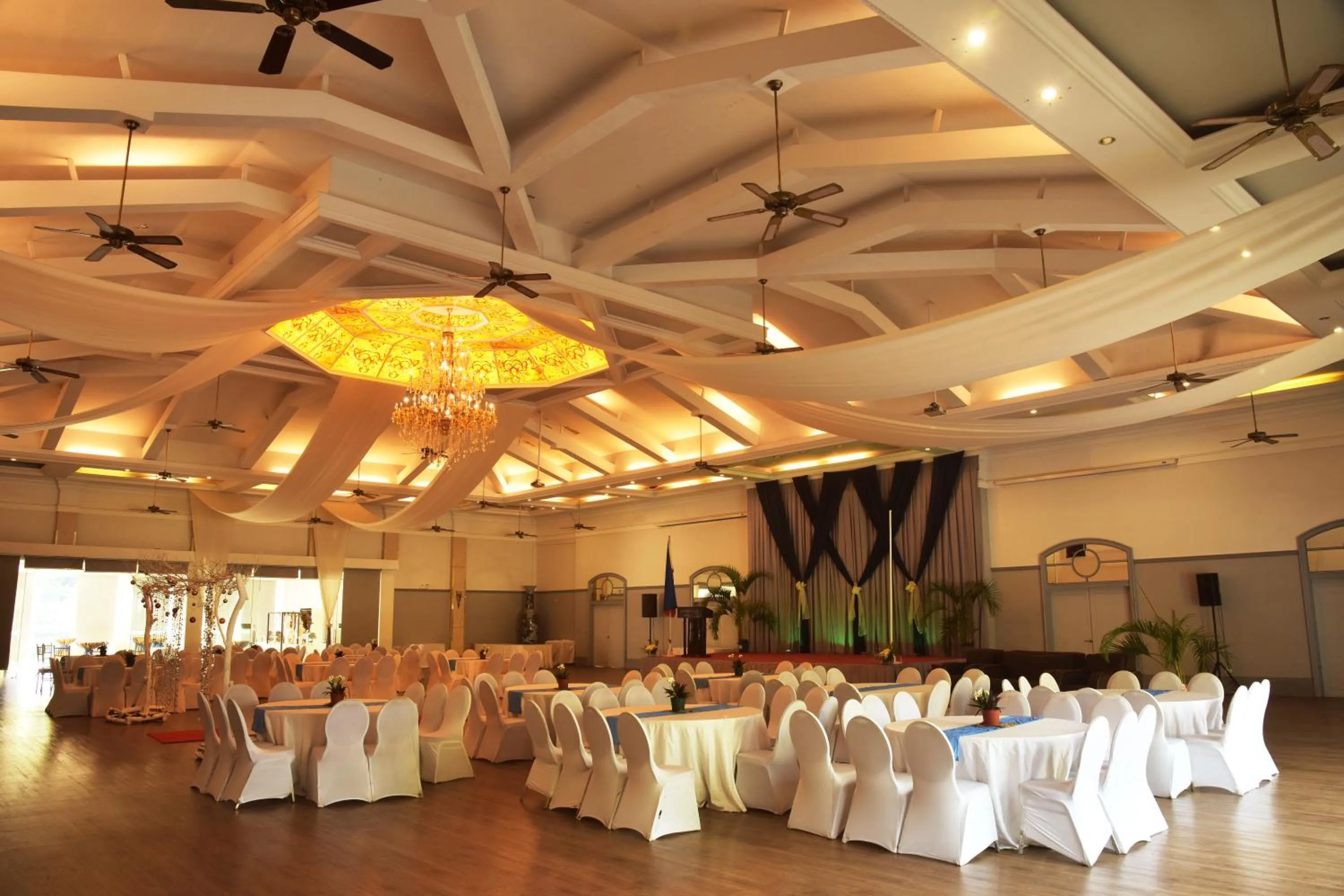 Banquet/Function facilities in Forest Crest Nature Hotel and Resort Powered by ASTON