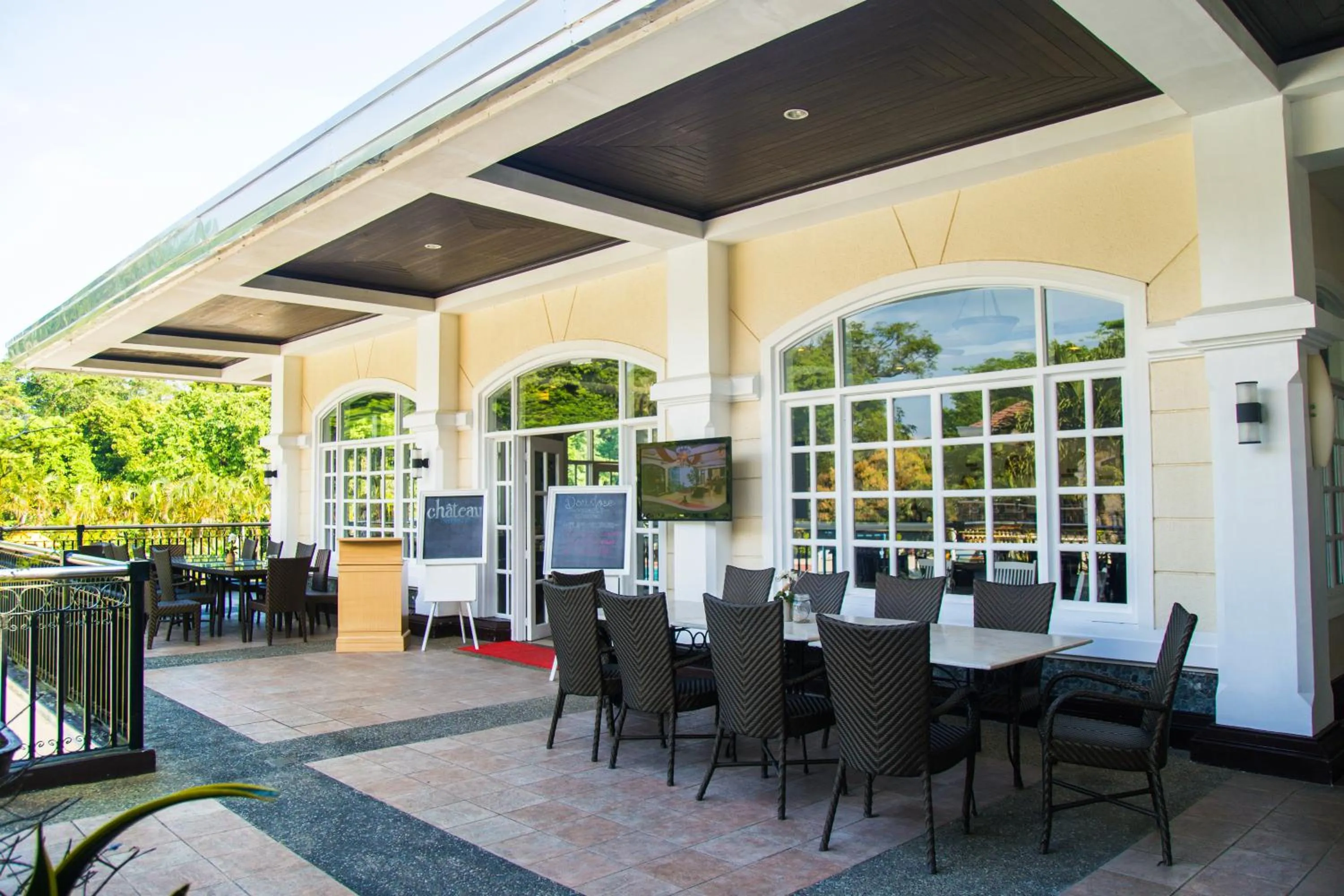 Restaurant/places to eat in Forest Crest Nature Hotel and Resort Powered by ASTON