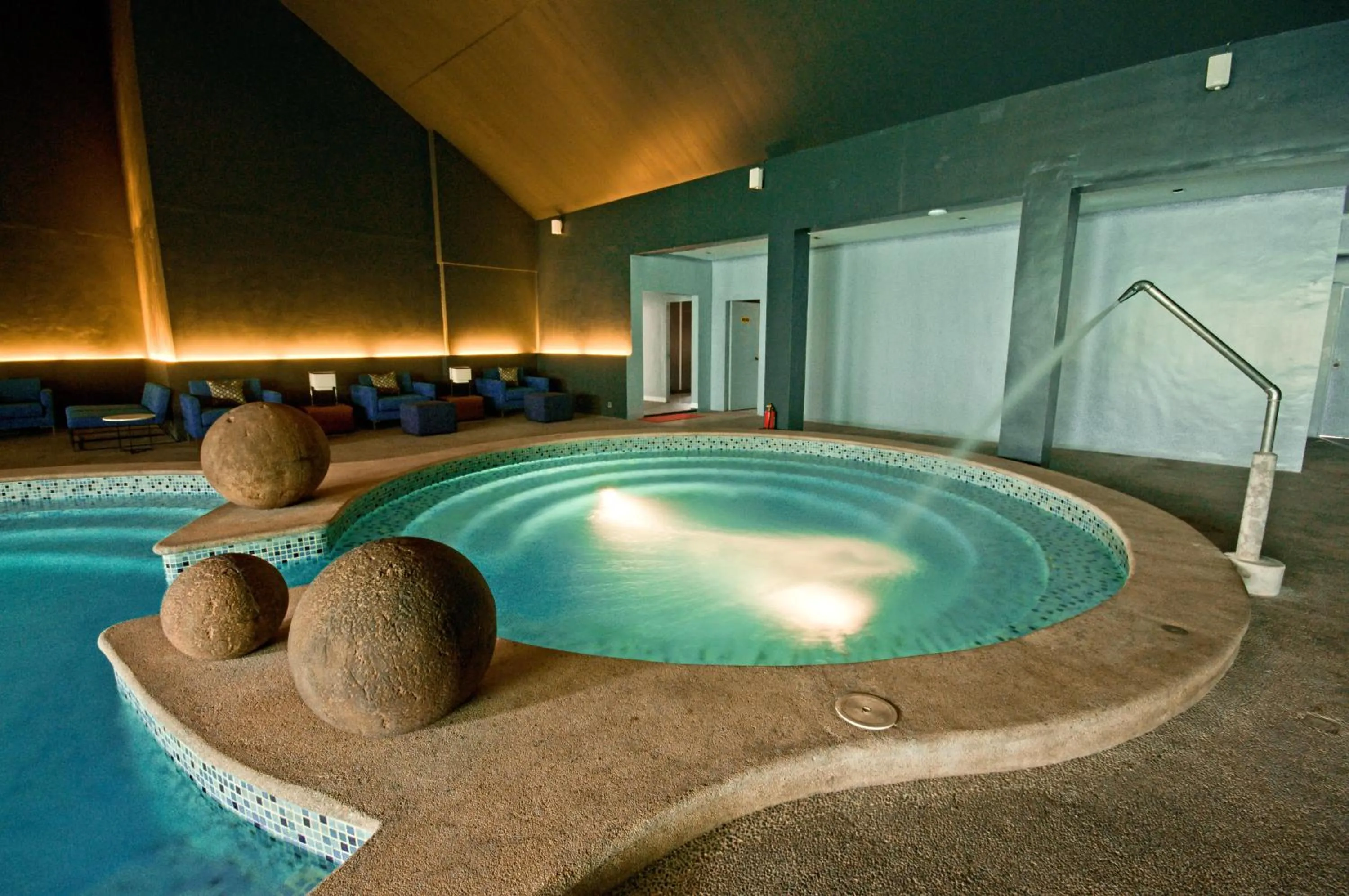 Spa and wellness centre/facilities in Forest Crest Nature Hotel and Resort Powered by ASTON