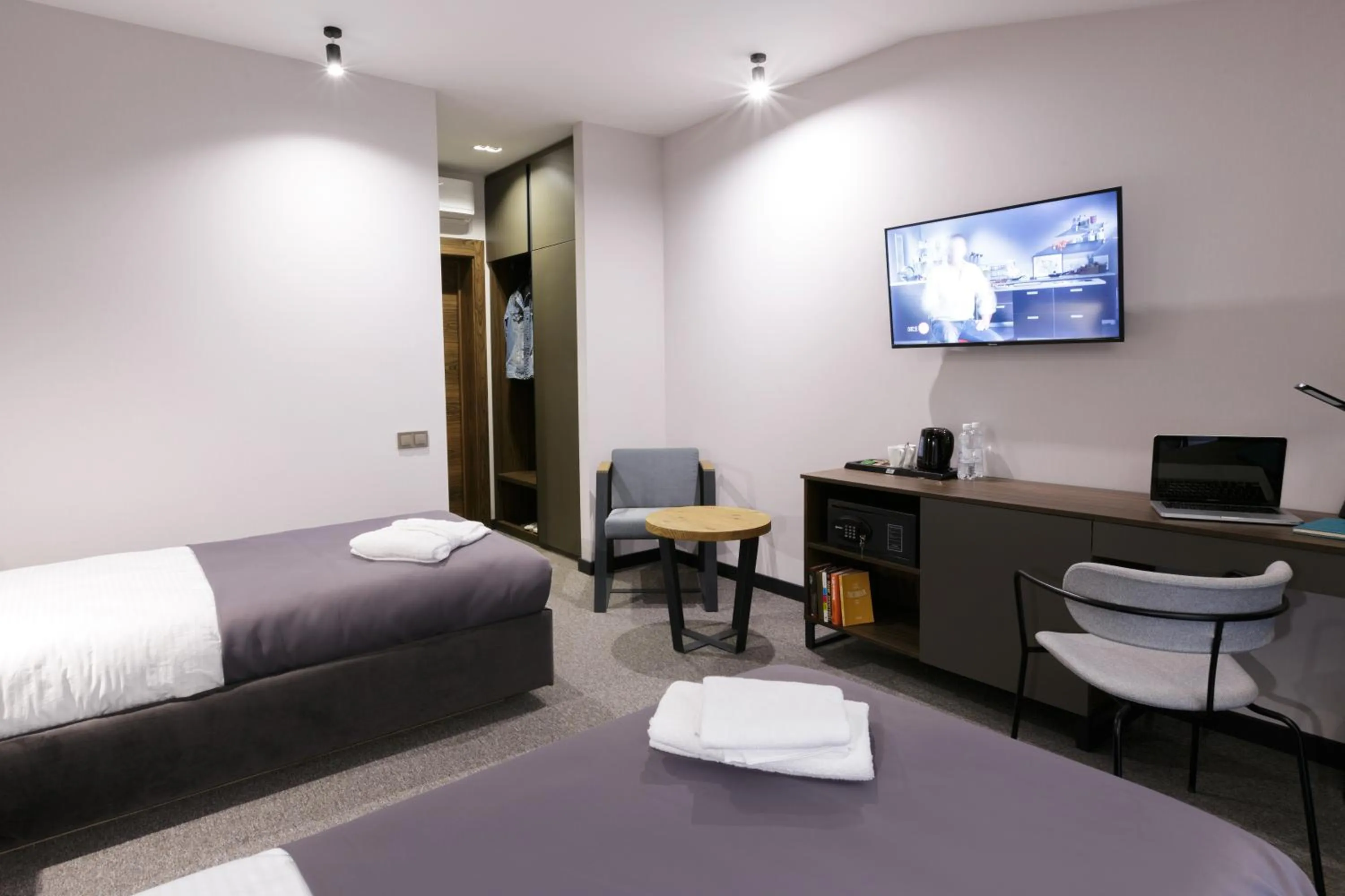 Bed in Kulikovskiy hotel