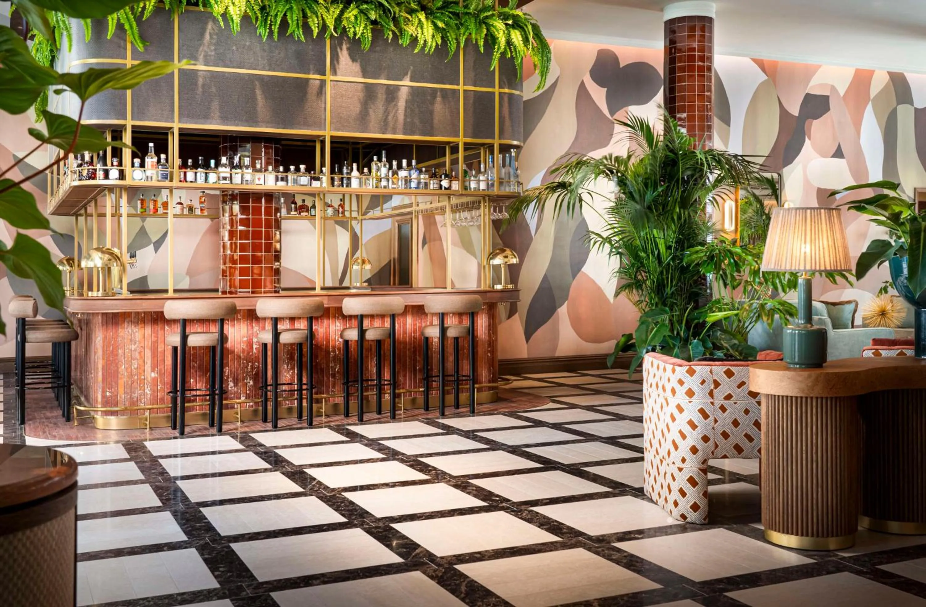 Lounge or bar in Brunfels Hotel, in the Unbound Collection by Hyatt