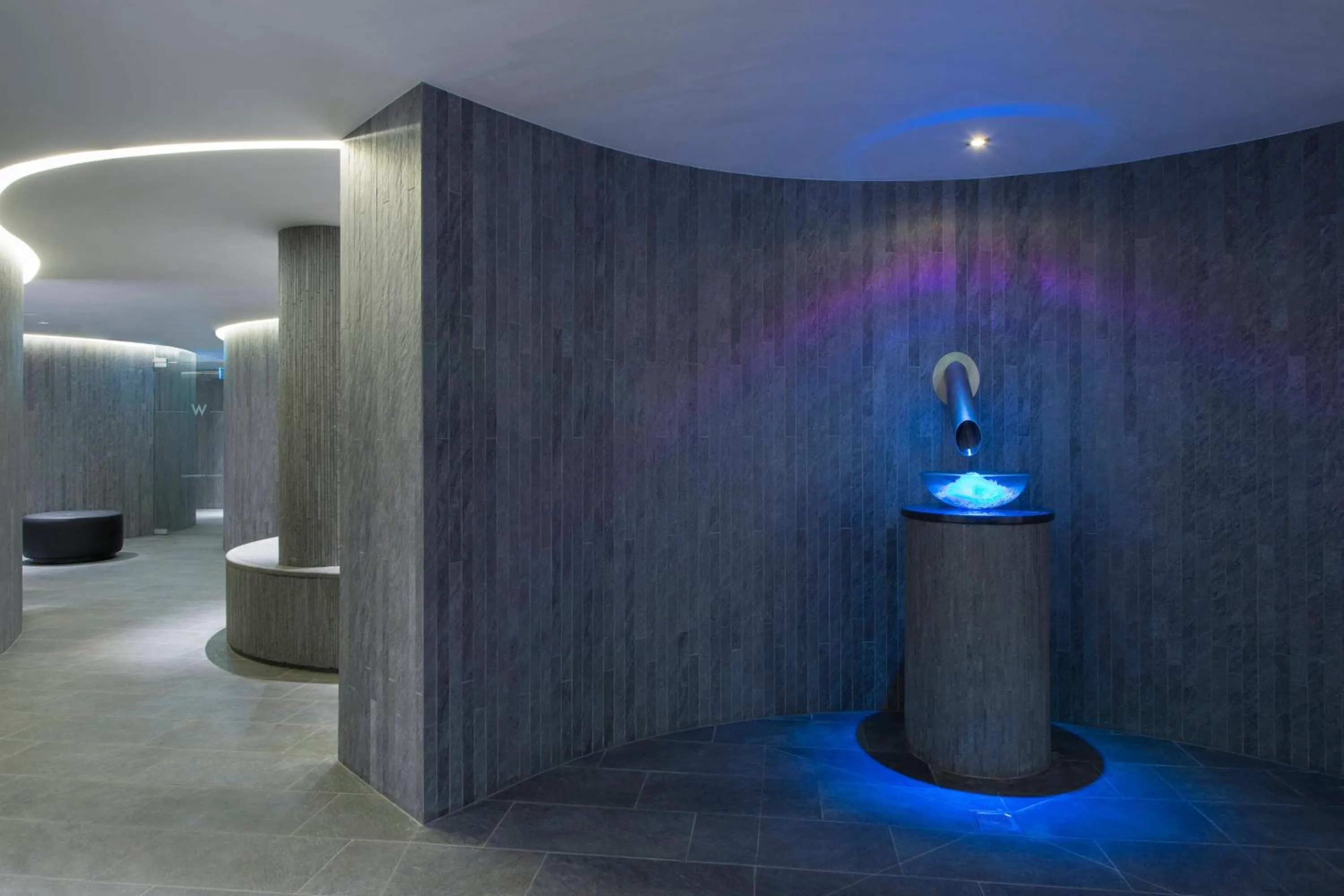 Lounge or bar in W Verbier