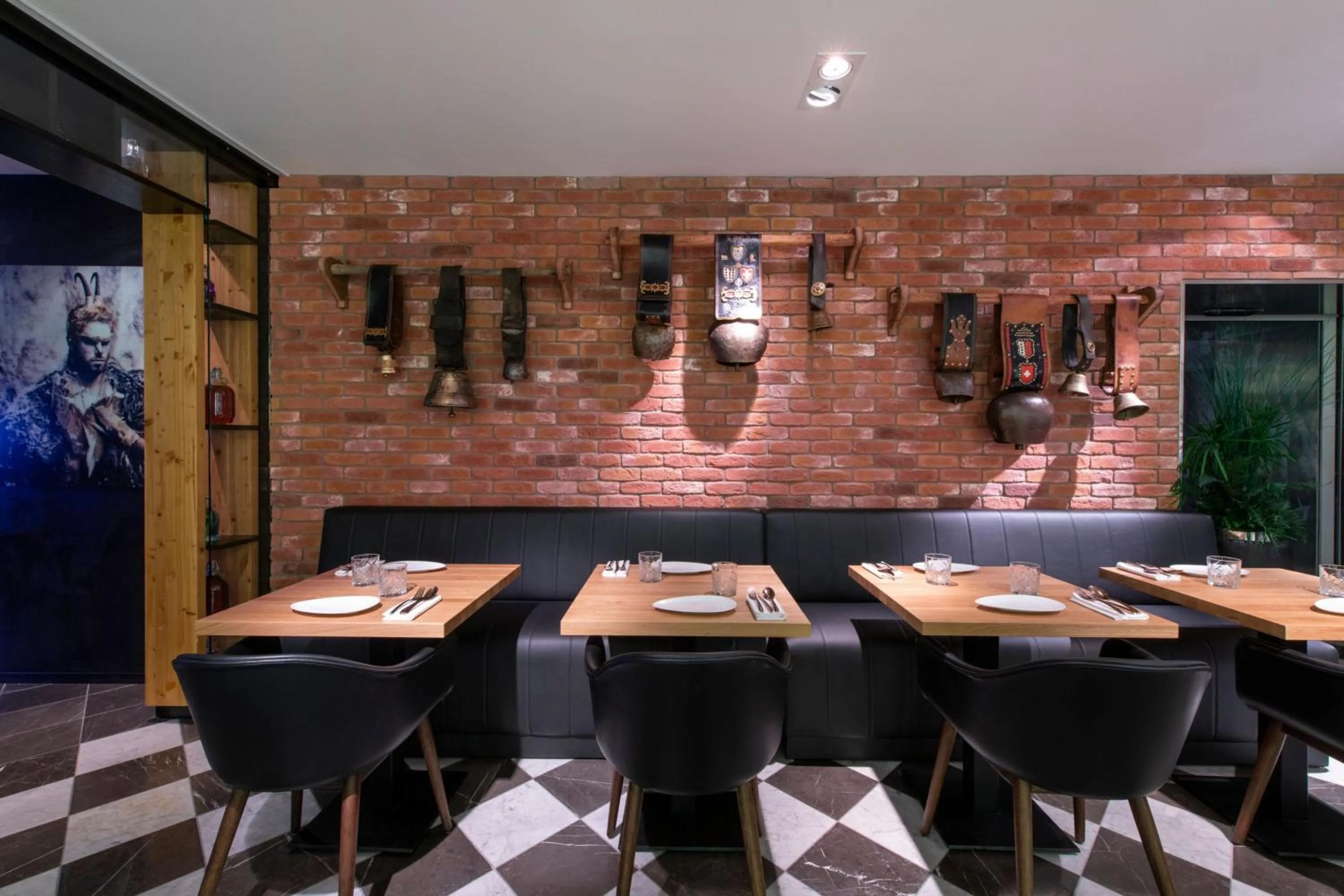 Lounge or bar in W Verbier