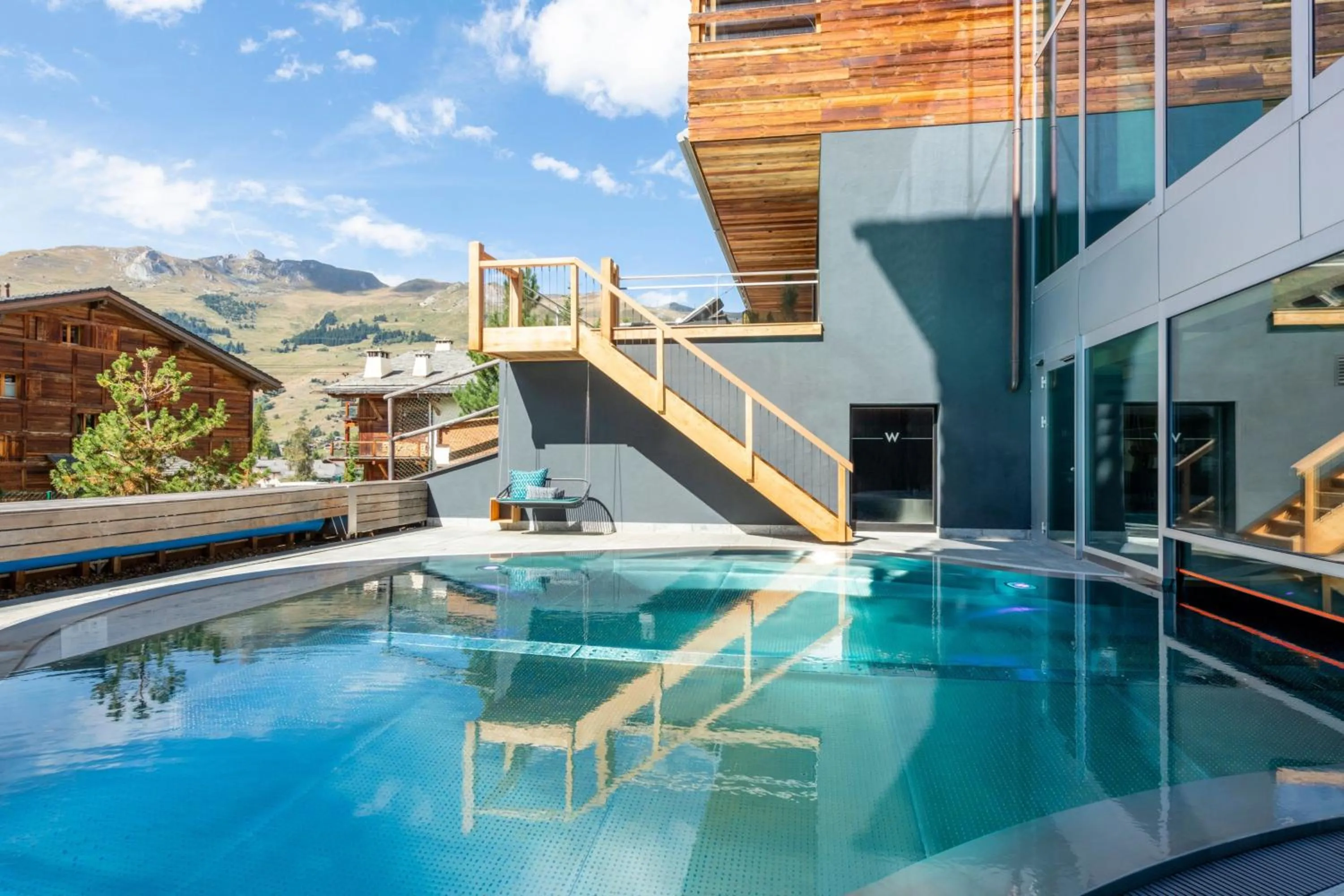 Property building in W Verbier