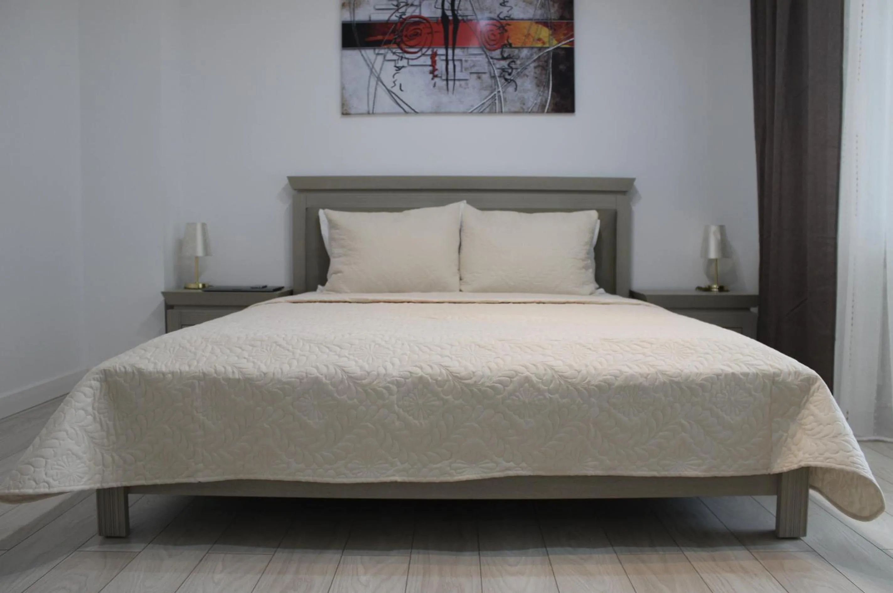 Luxury City Center Apartment – Romana