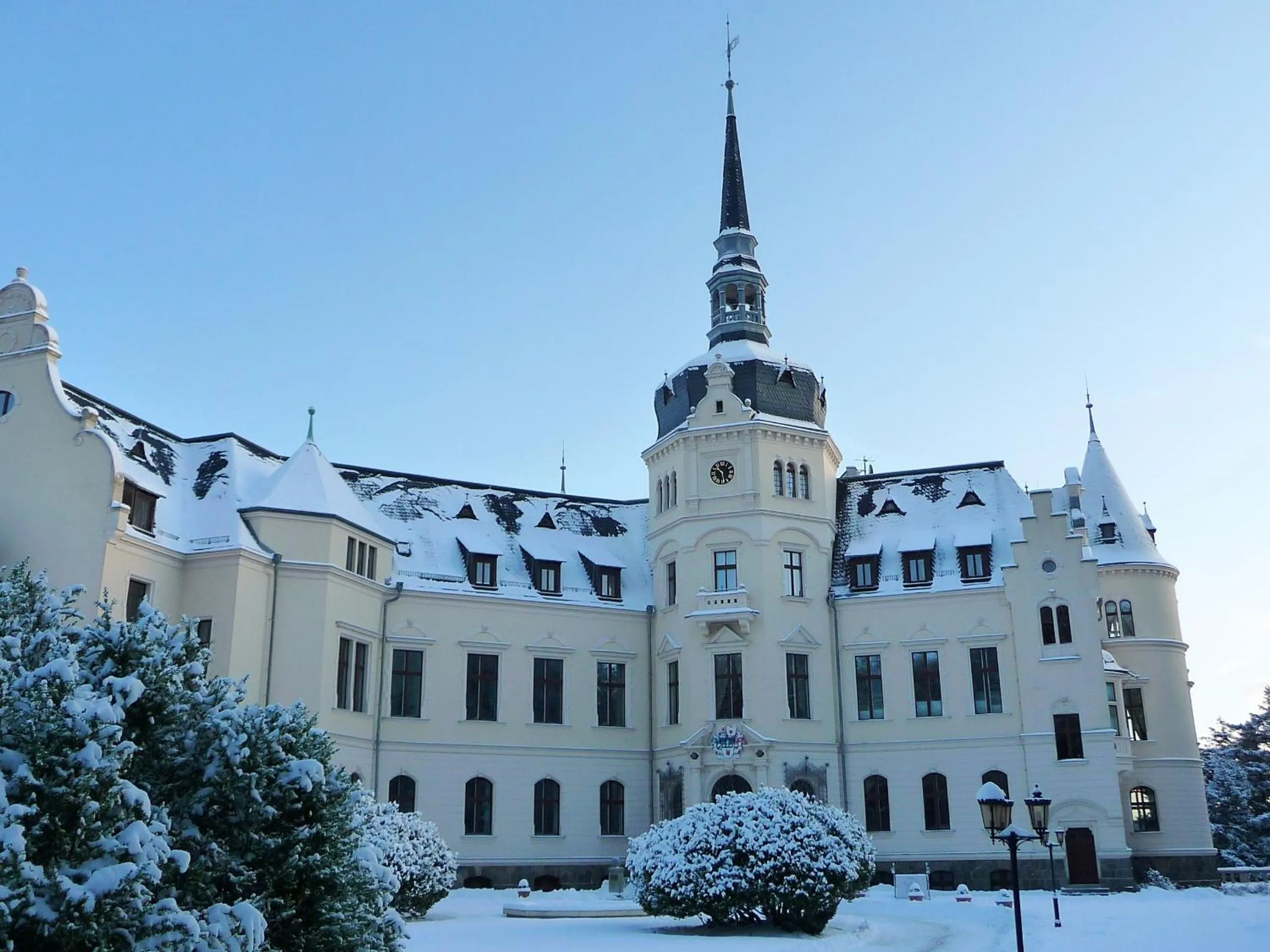 Facade/entrance in Schlosshotel Ralswiek