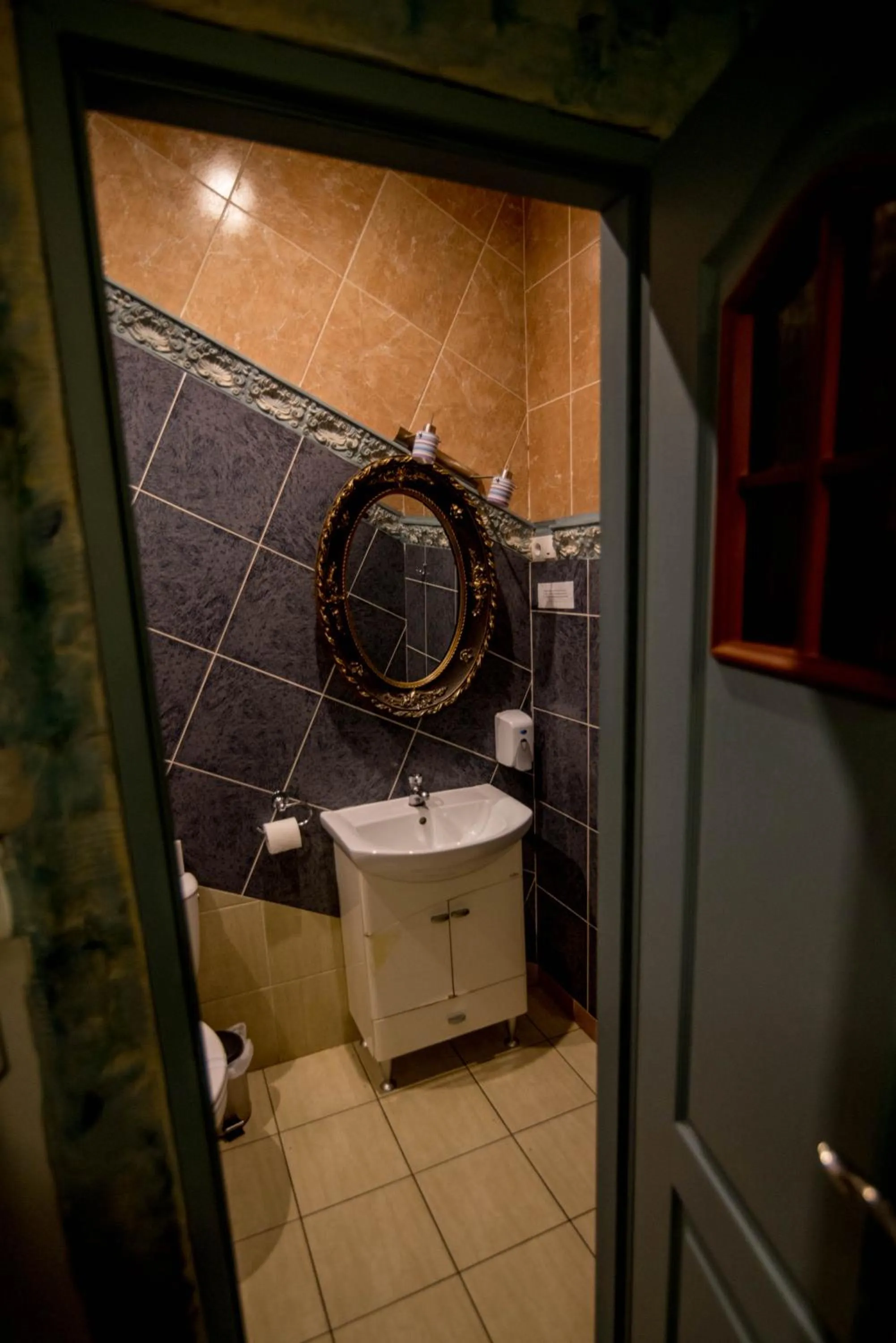 Bathroom in Dwór Boratyn