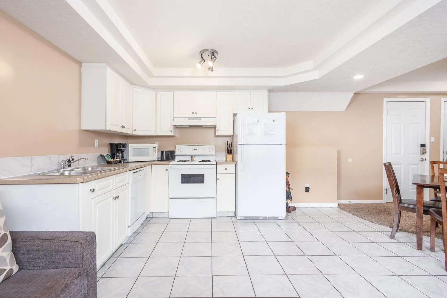 Property building in Paradise Canyon Golf Resort - Luxury Villa 409