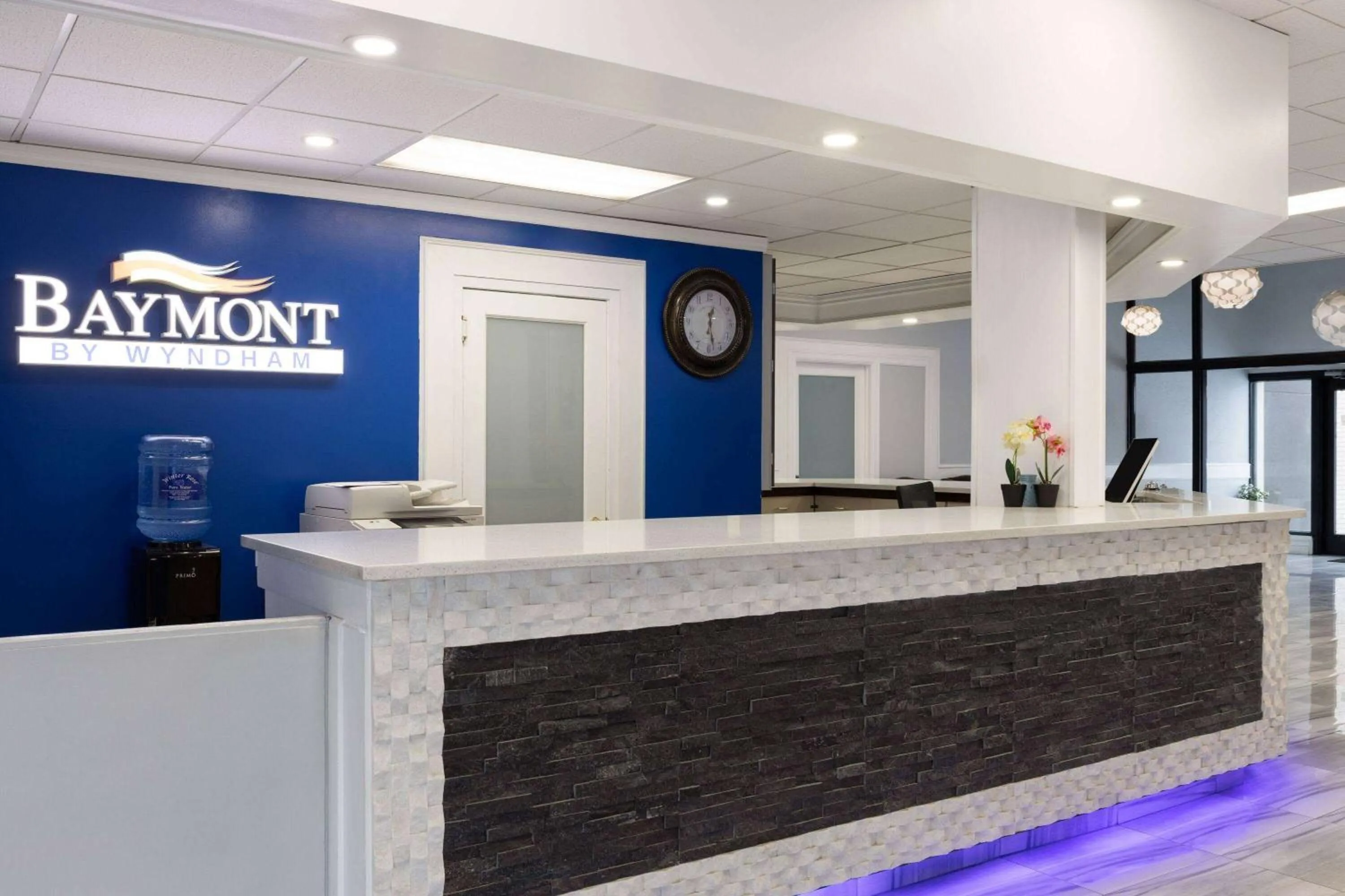 Lobby or reception in Baymont by Wyndham Edson