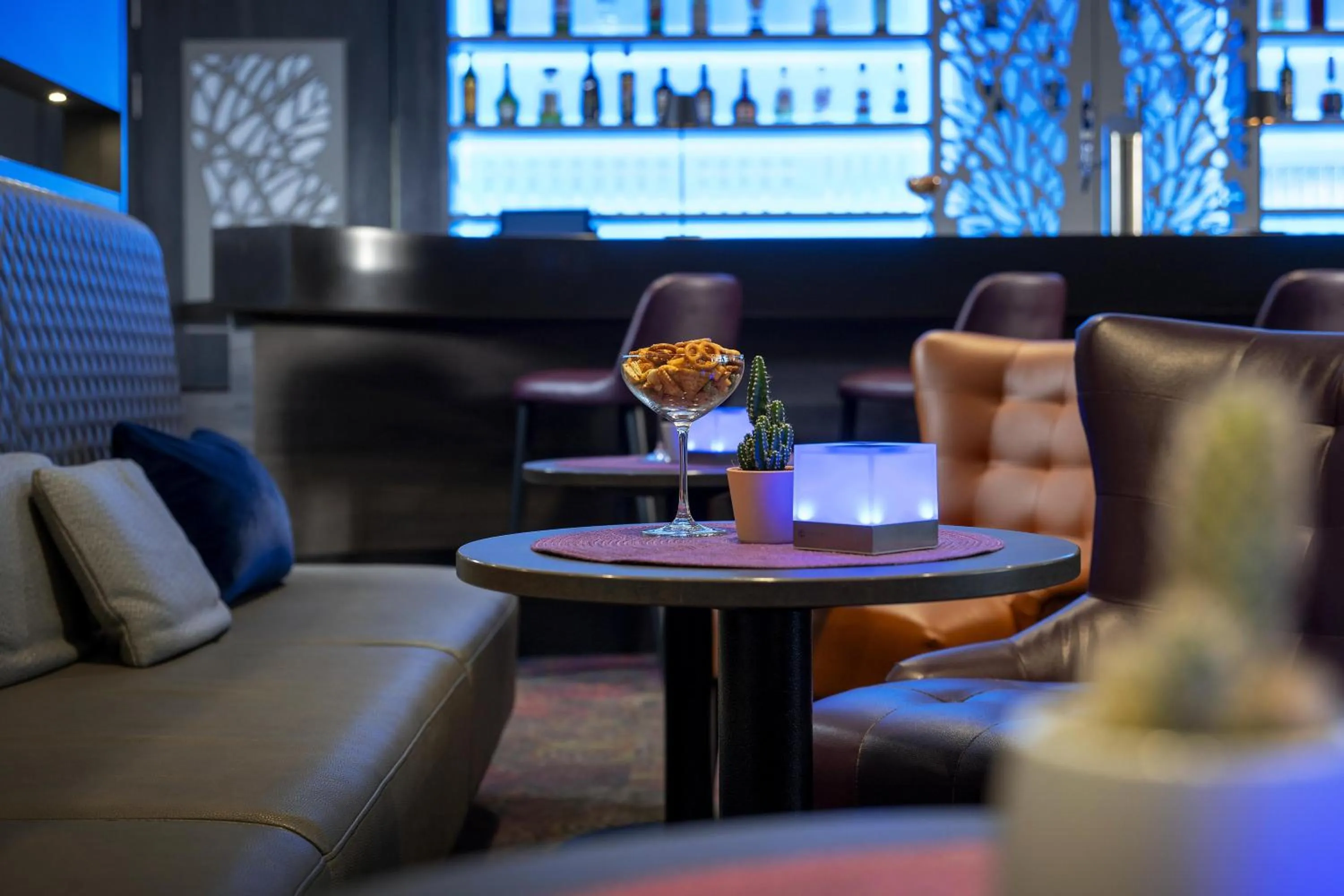Lounge or bar in Best Western Plus Hotel Koeln City