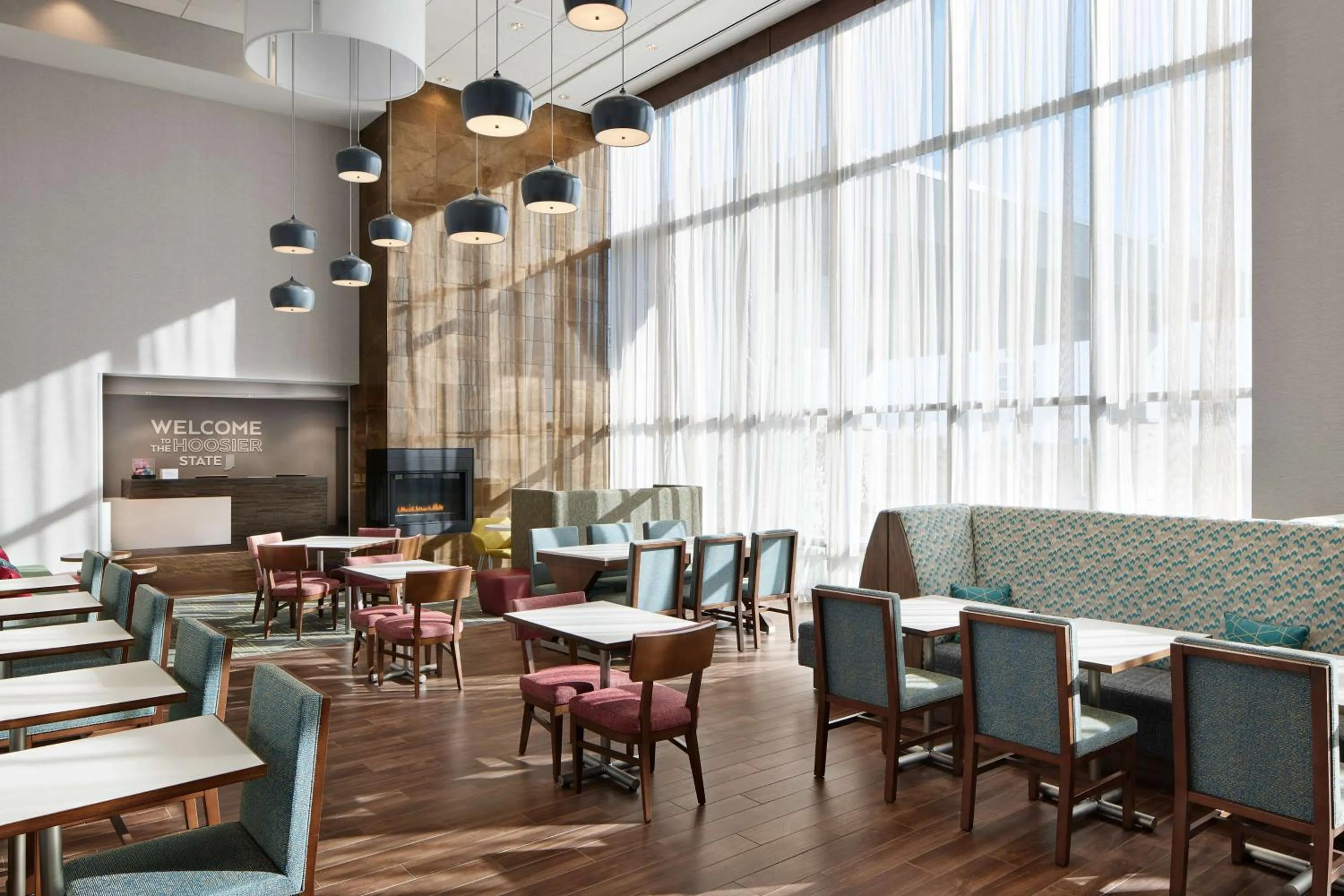 Lobby or reception in Hampton Inn Franklin, IN