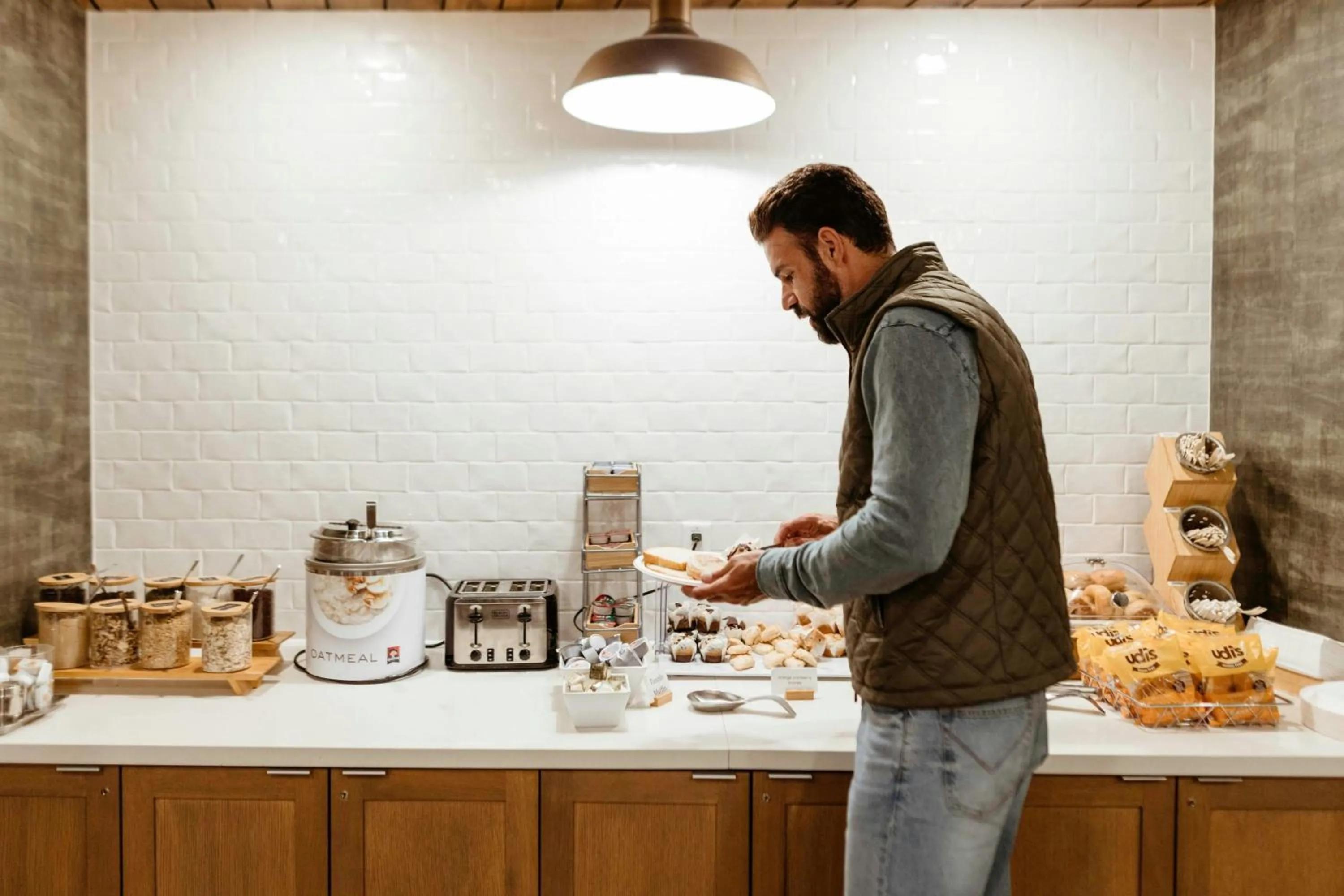 Breakfast in Fairfield Inn & Suites by Marriott Livingston Yellowstone