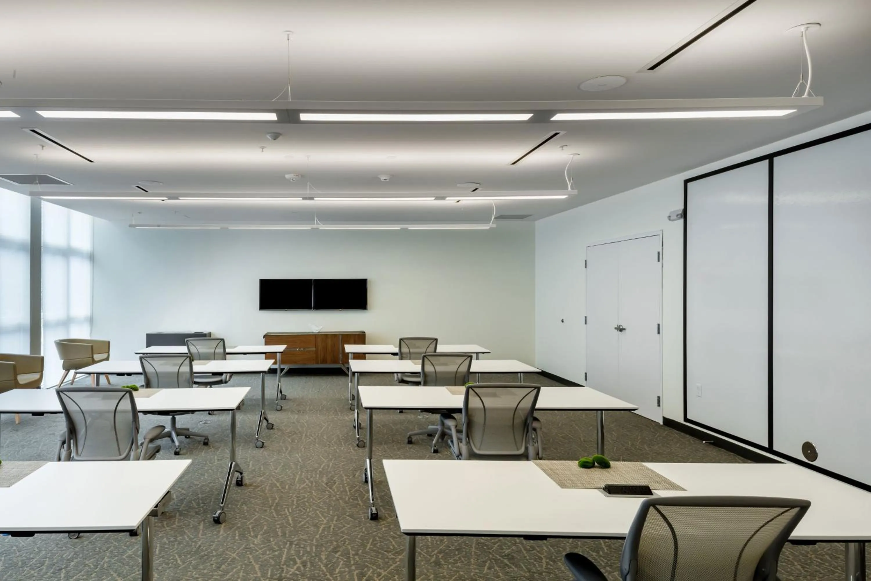 Meeting/conference room in Element Bend