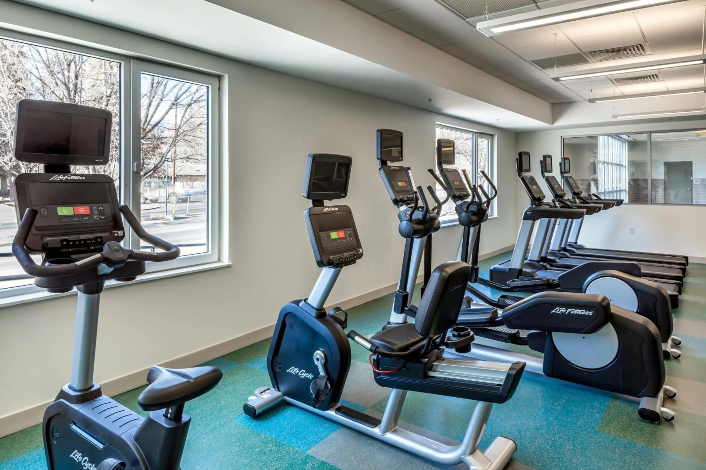 Fitness centre/facilities in Element Bend