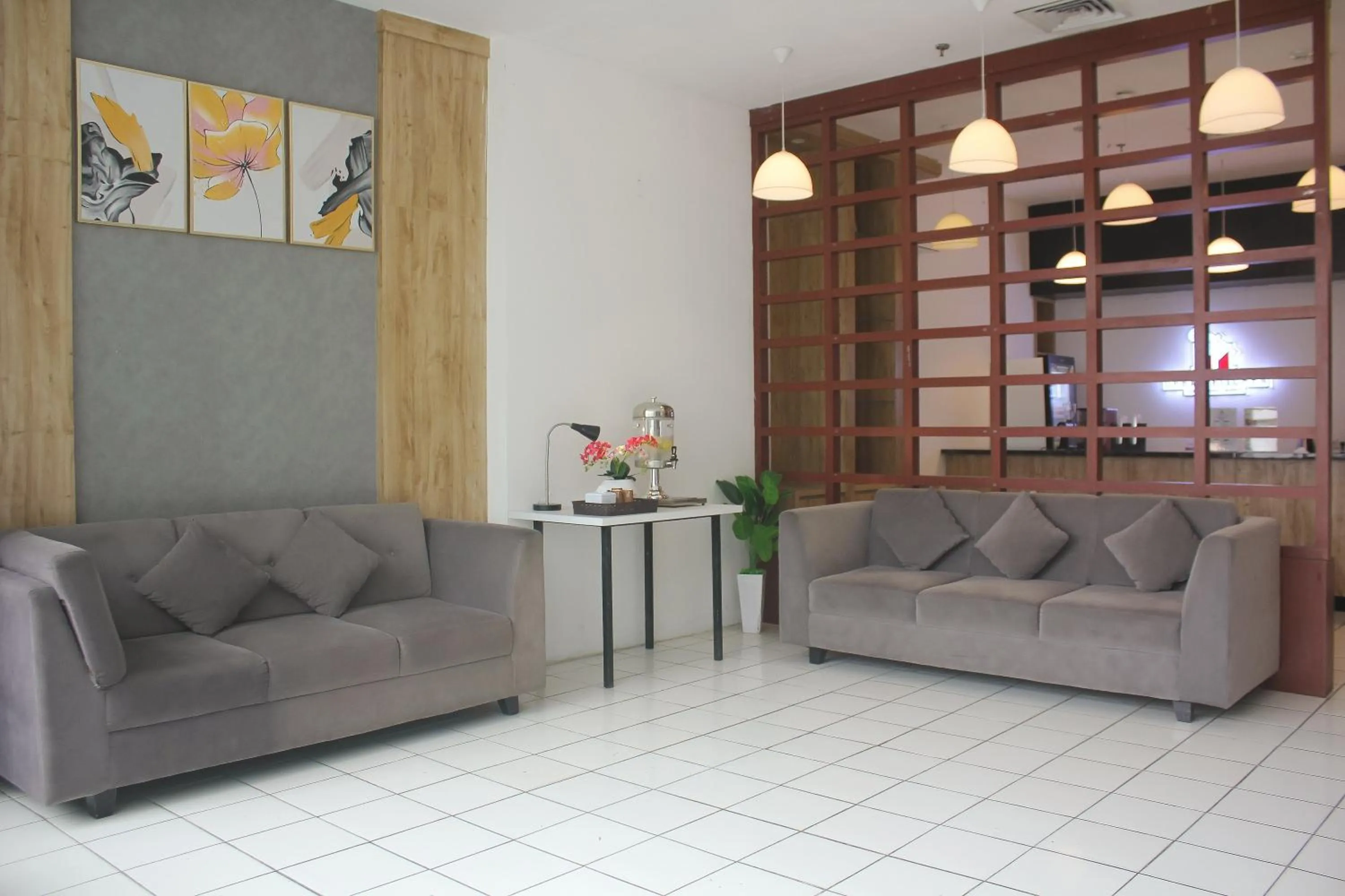 Seating area in Urban Hotel Serpong
