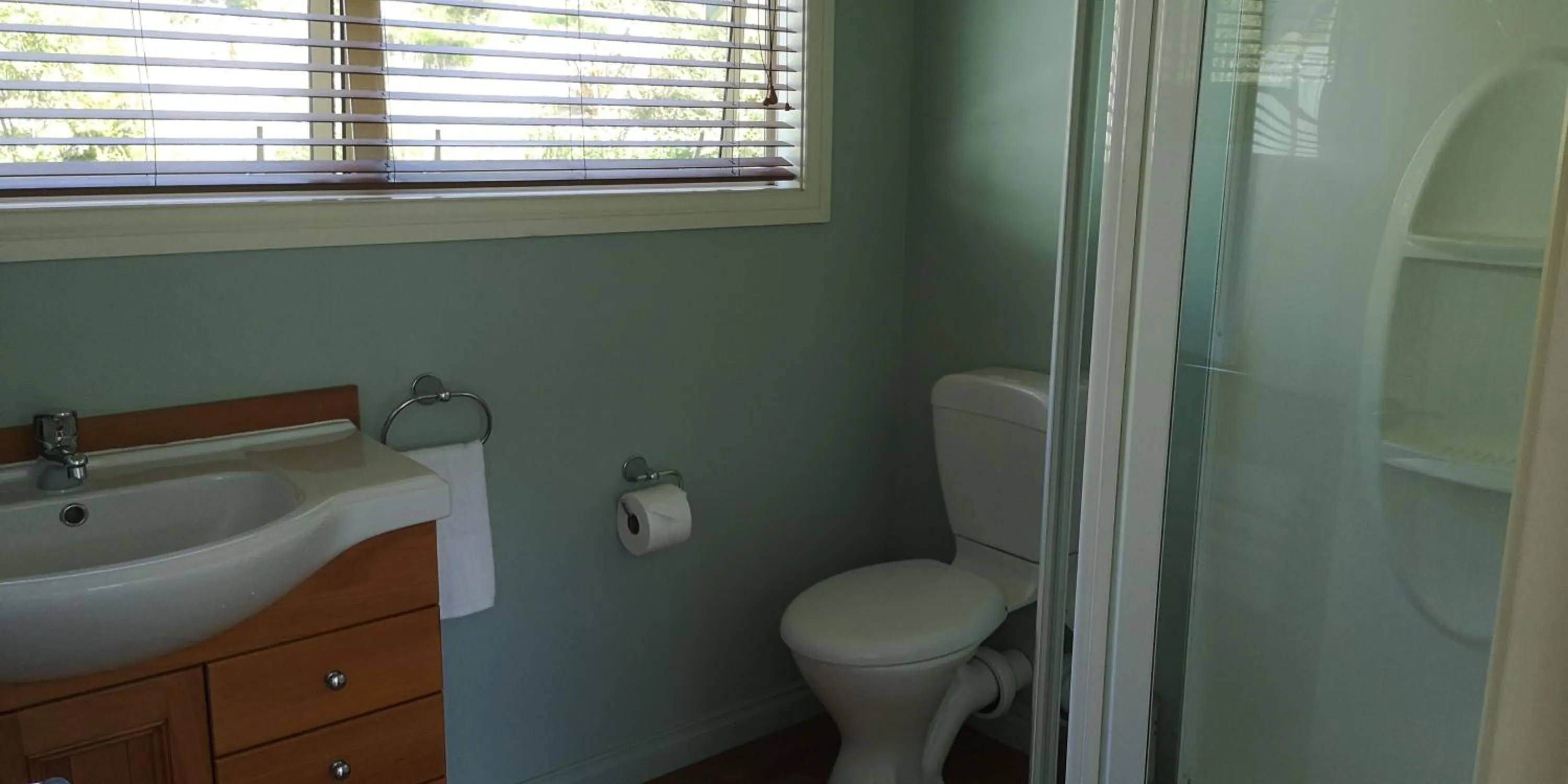 Bathroom in Moana Haven B&B