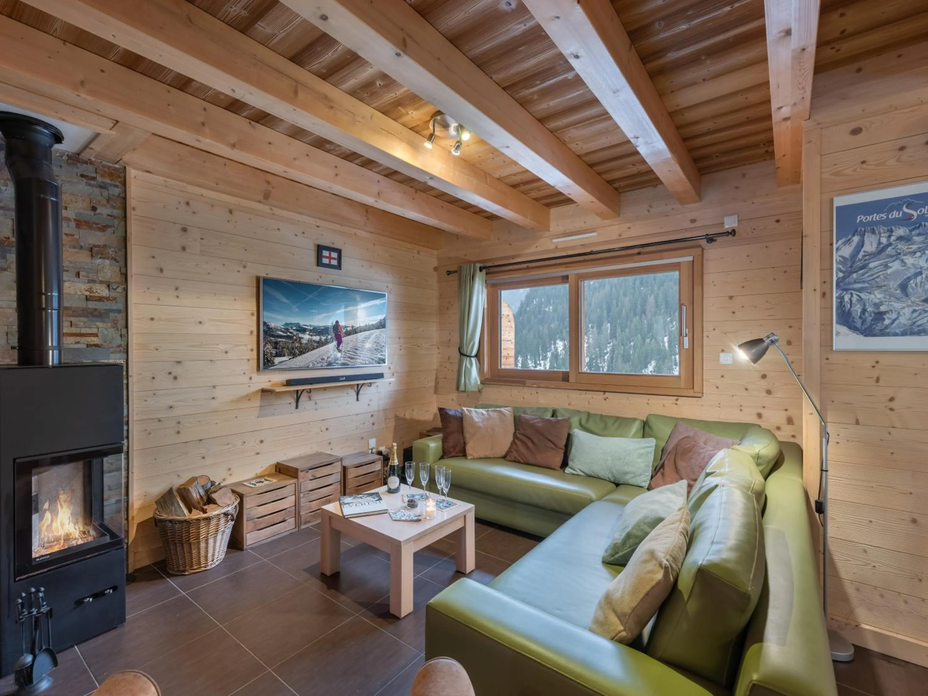 Etringa 8 - Chalet Mitoyen - BO Immobilier- remises sur les forfaits de skis Châtel ou Portes du soleil