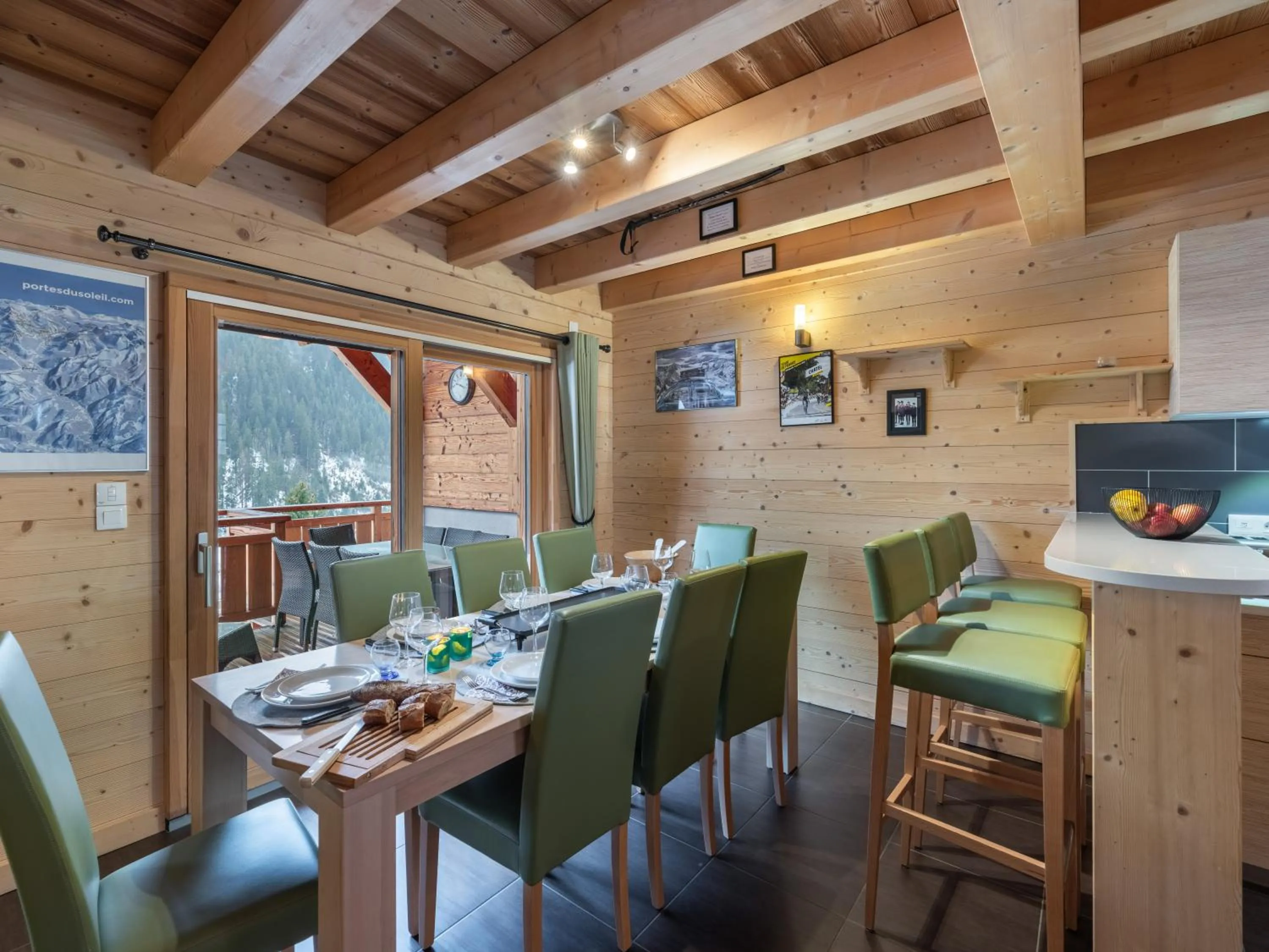 Etringa 8 - Chalet Mitoyen - BO Immobilier- remises sur les forfaits de skis Châtel ou Portes du soleil