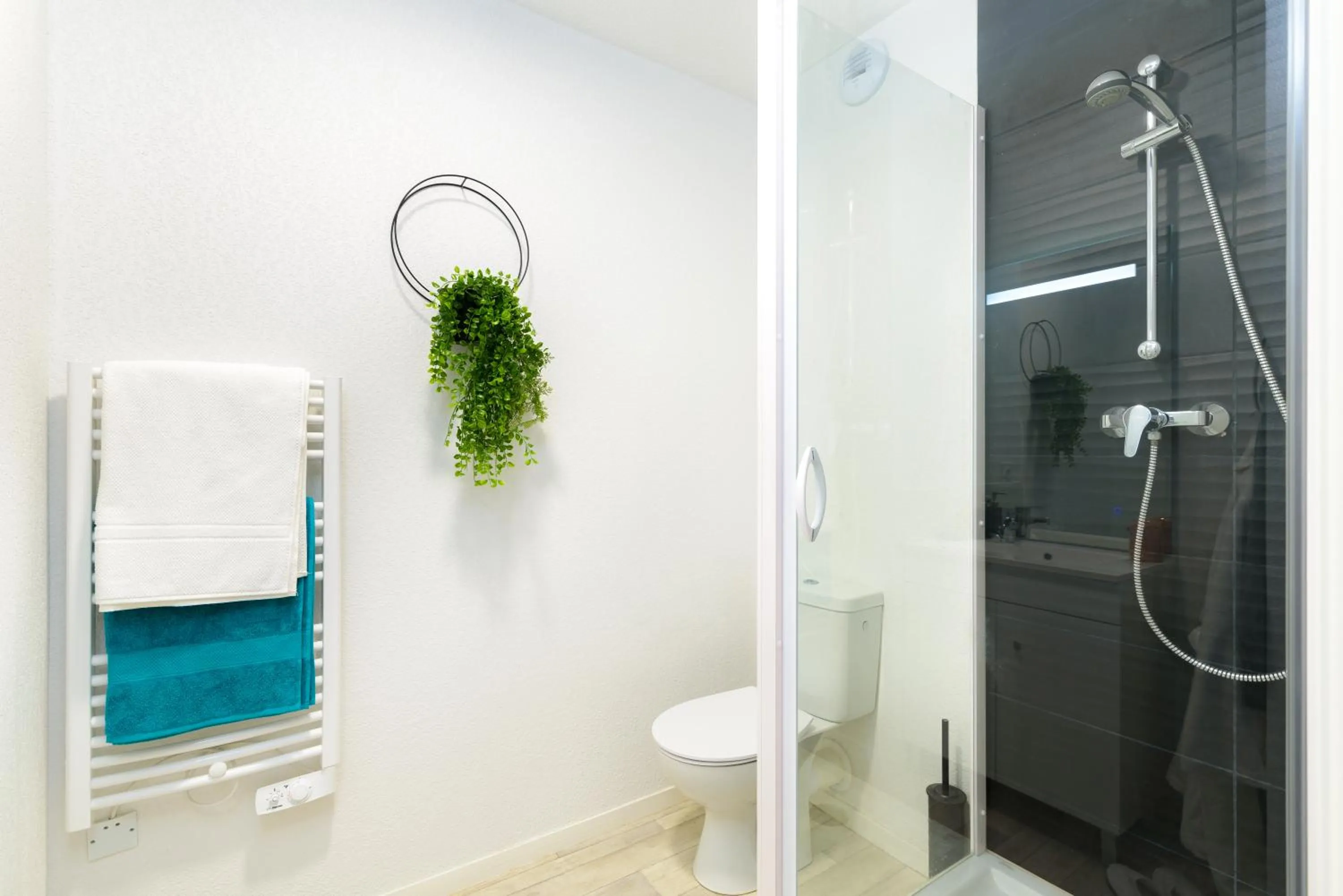 Bathroom in Sweetly Alexandrin Toulouse