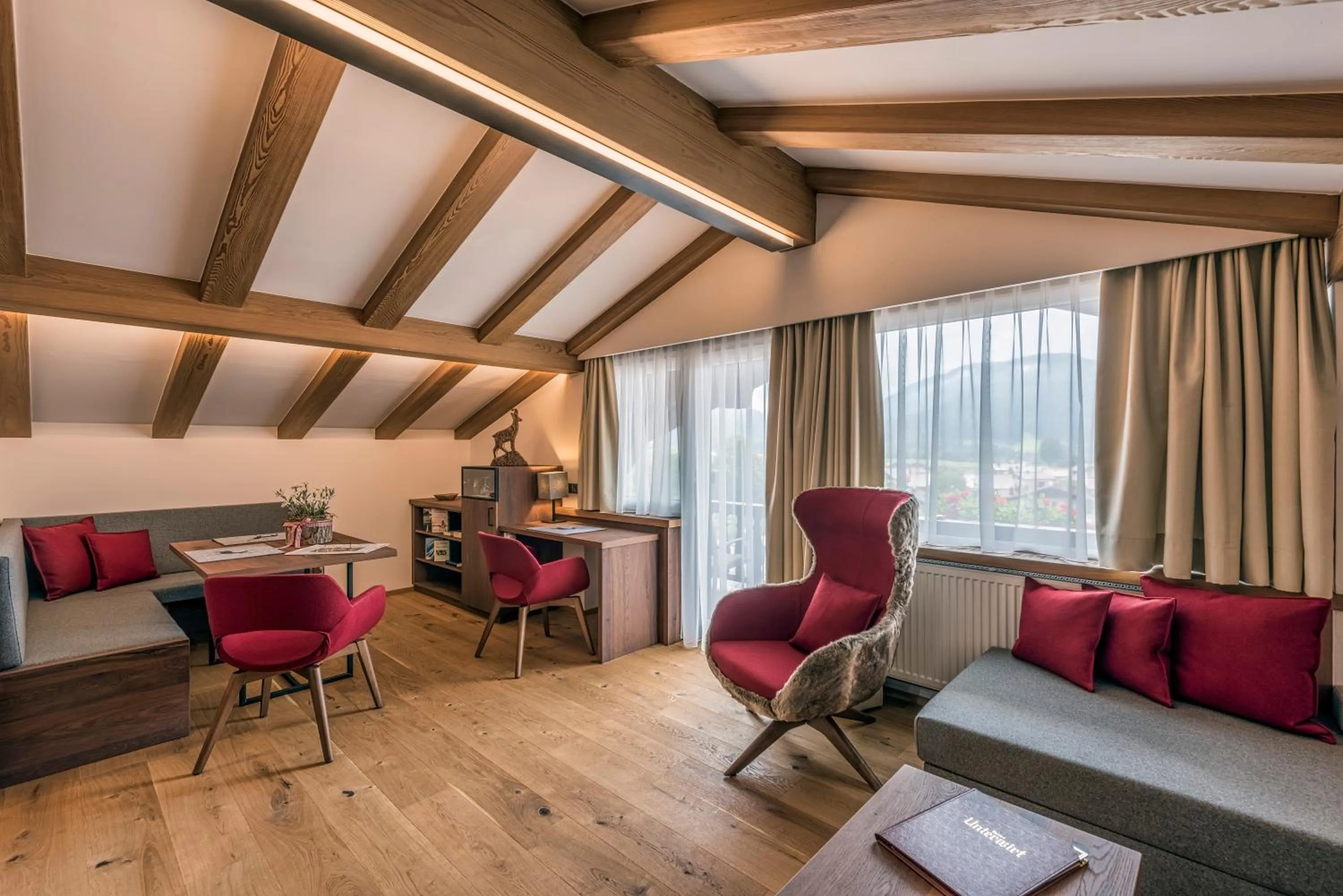 Seating area in Hotel Unterwirt