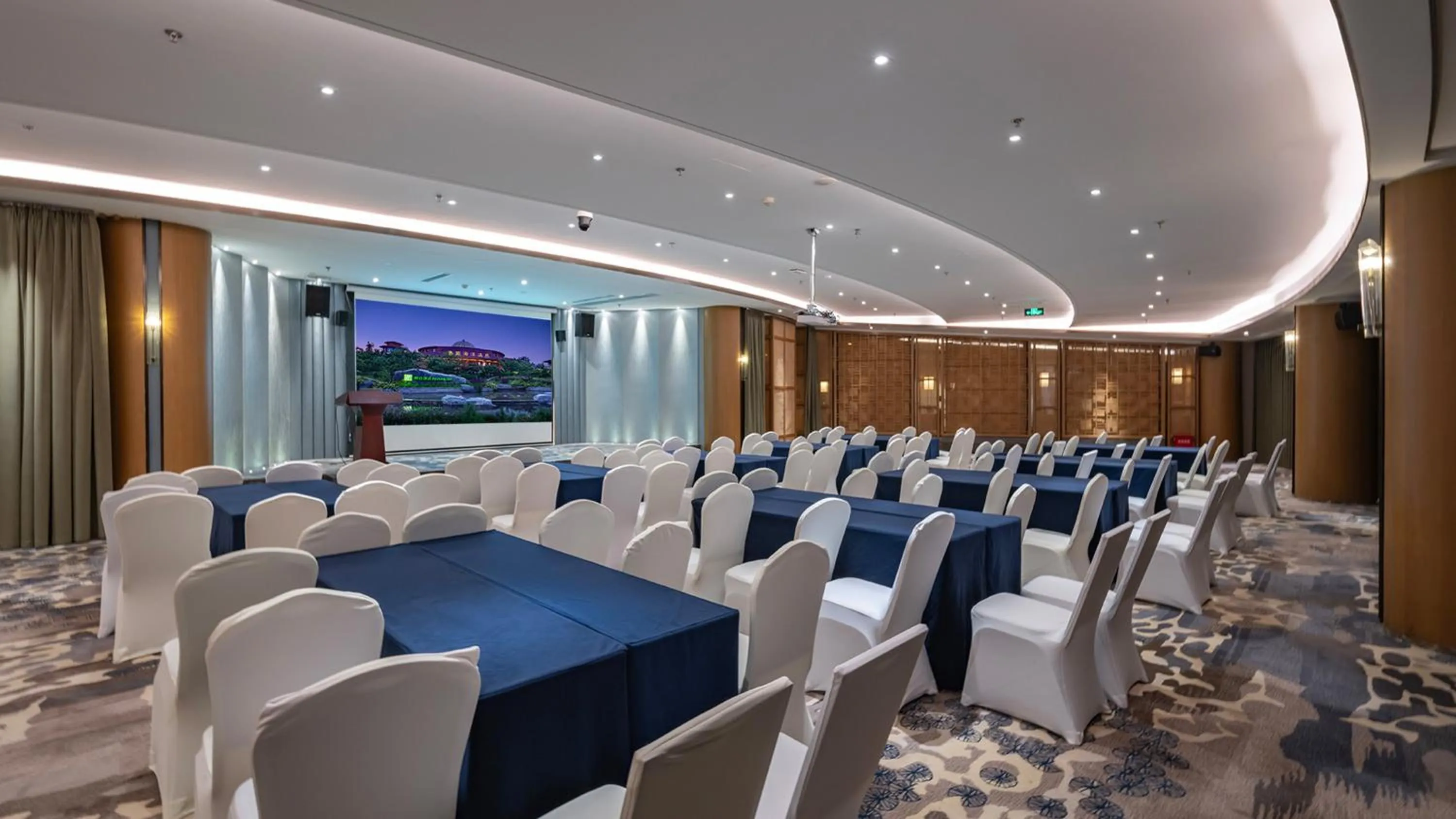 Banquet/Function facilities in Holiday Inn Dalian Hot Spring by IHG