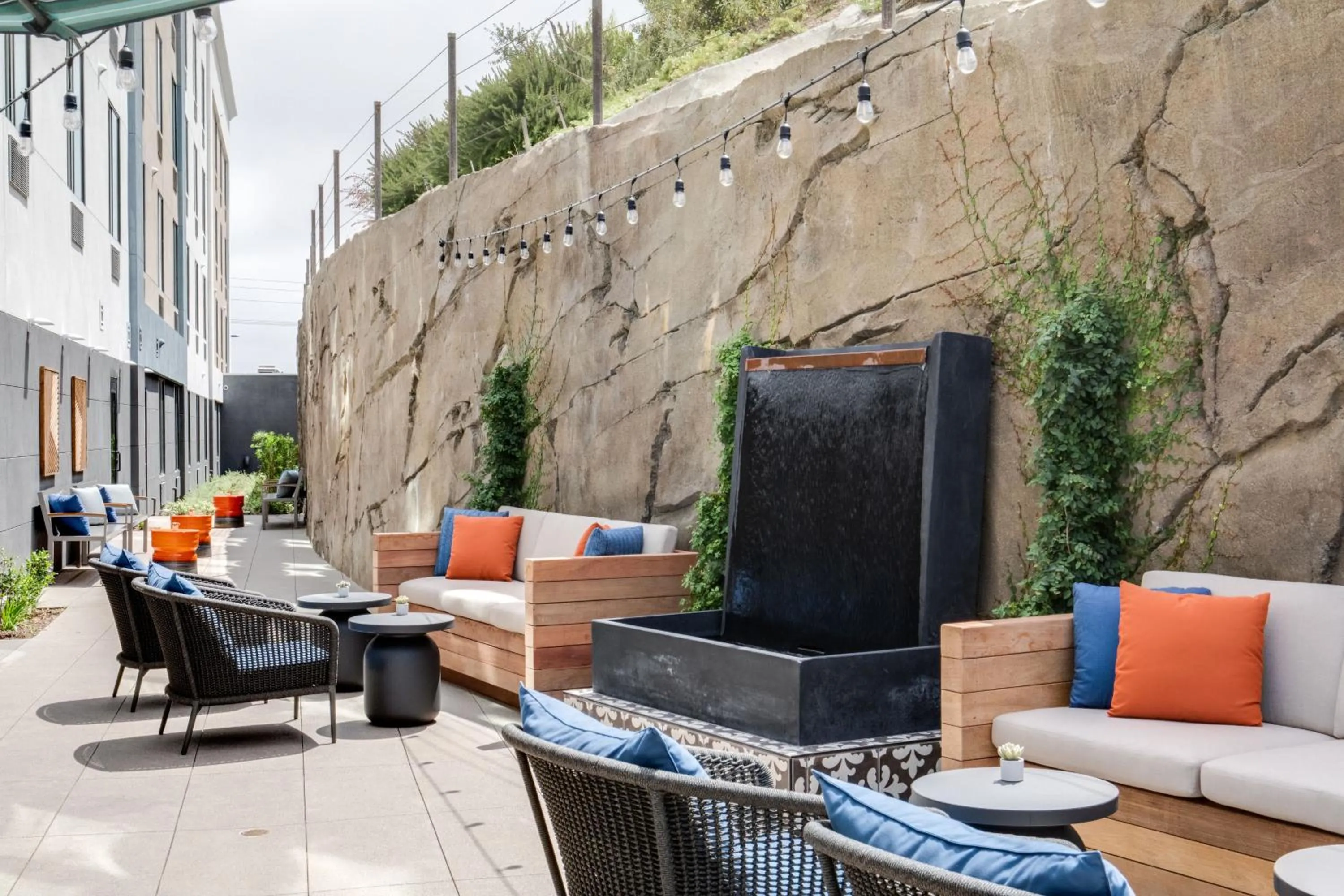 Patio in Ayres Hotel Vista Carlsbad