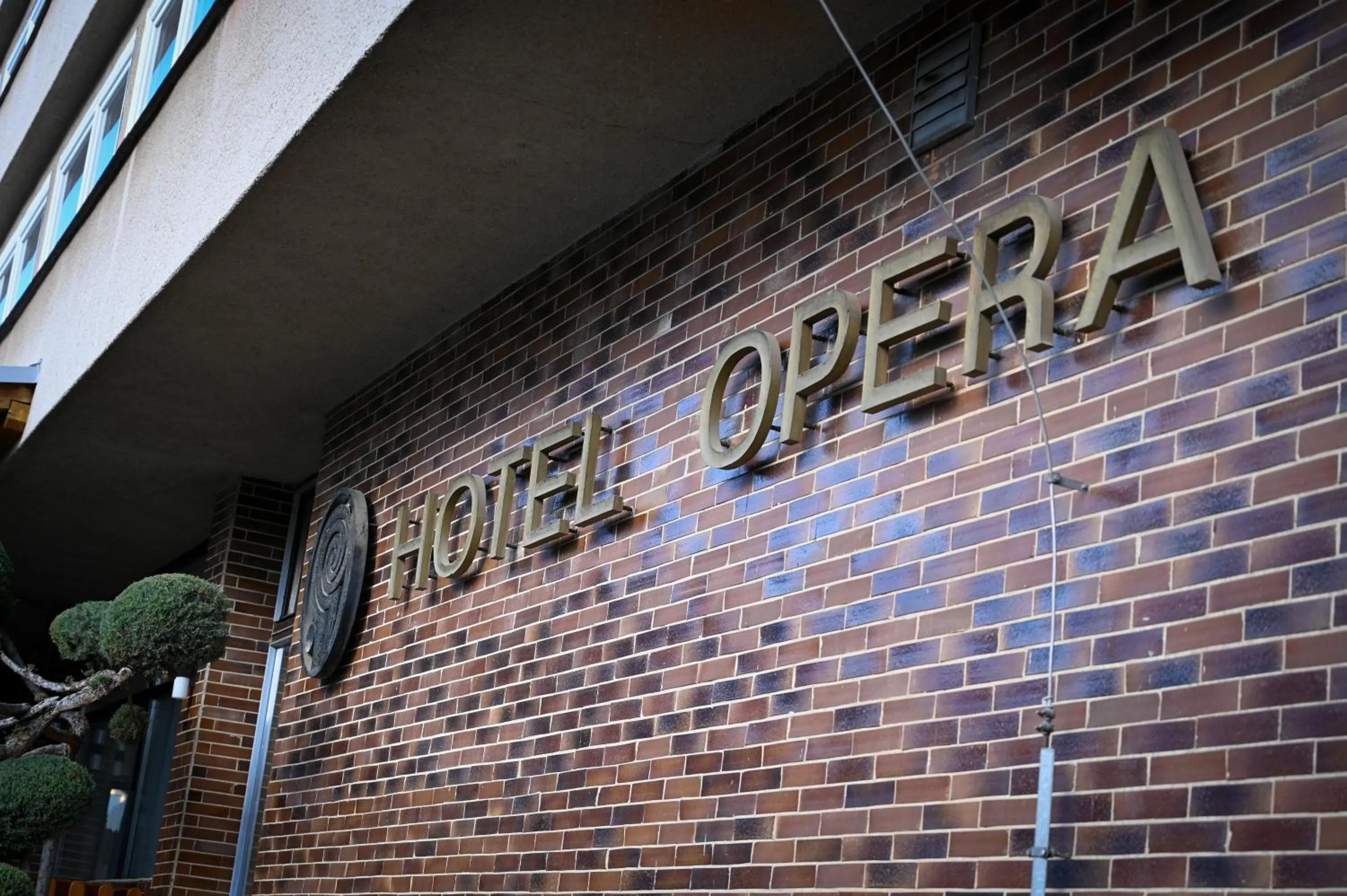 Facade/entrance in Hotel Opera