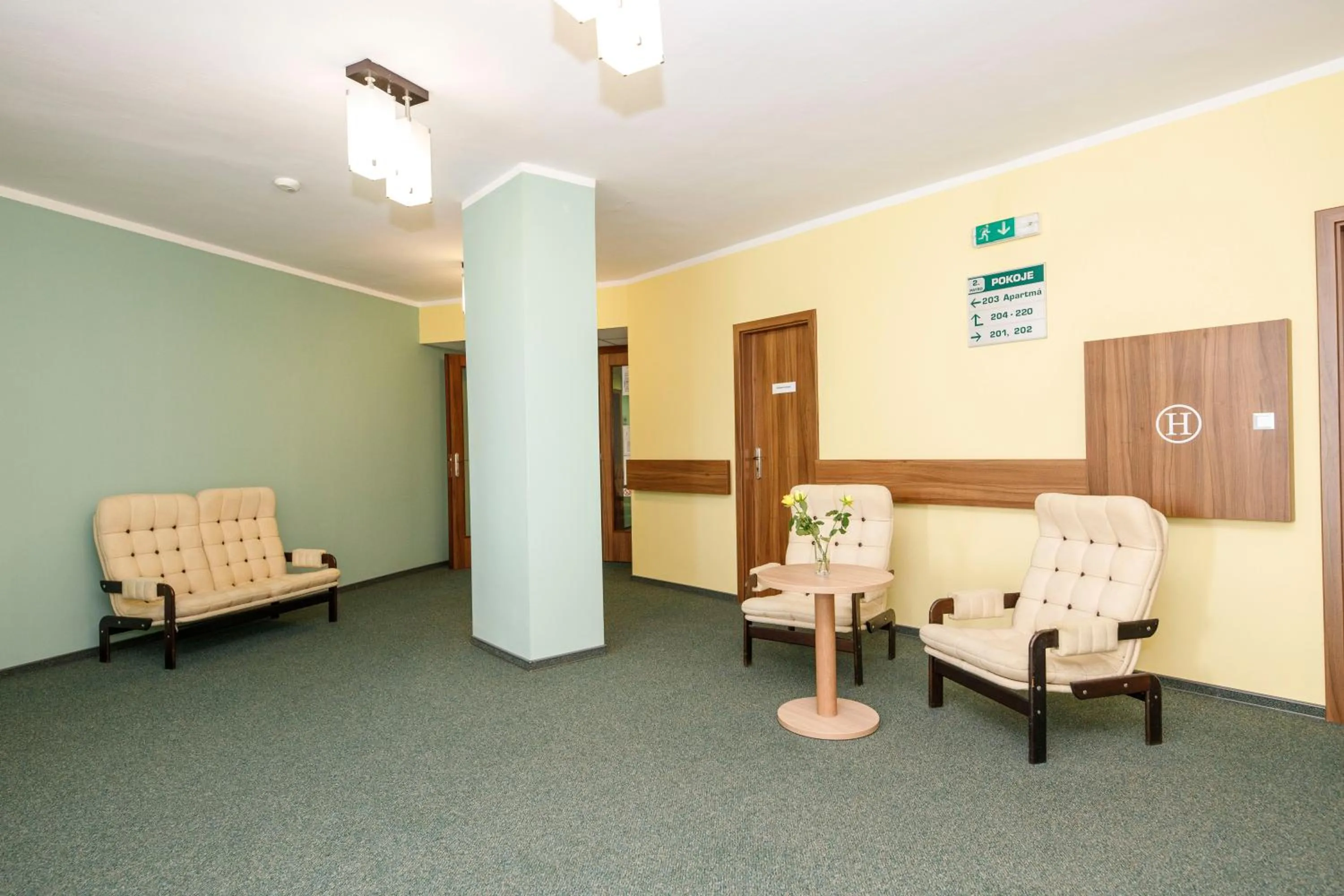 Seating area in Hotel Opera