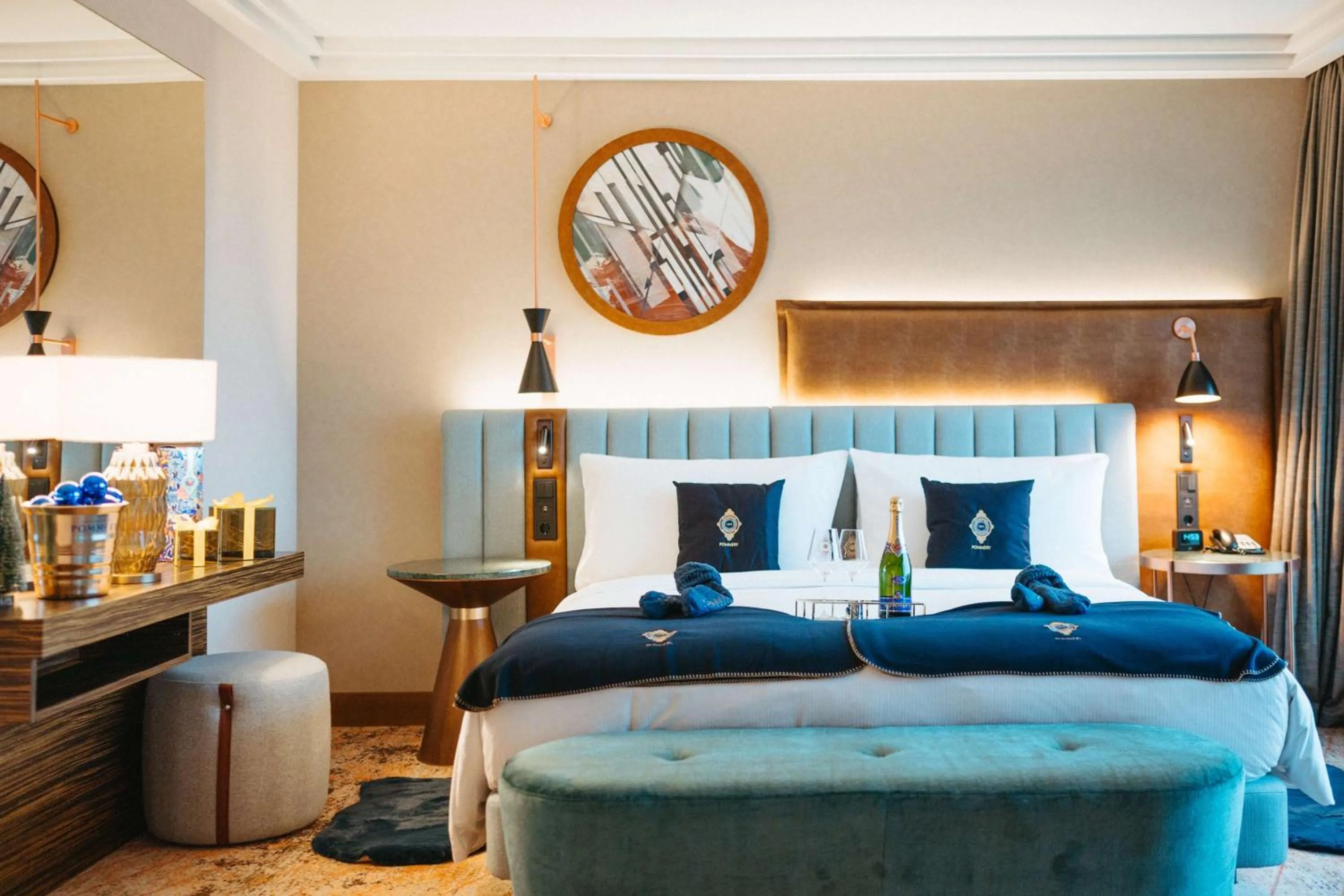 Bed in Hilton Frankfurt City Centre