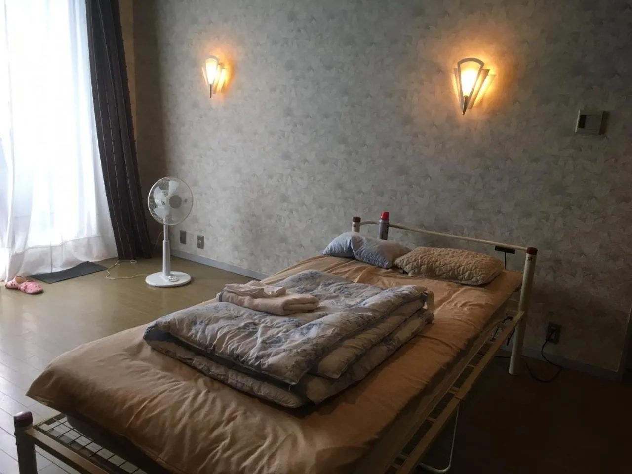 Bed in Narita Airport Samurai Hostel