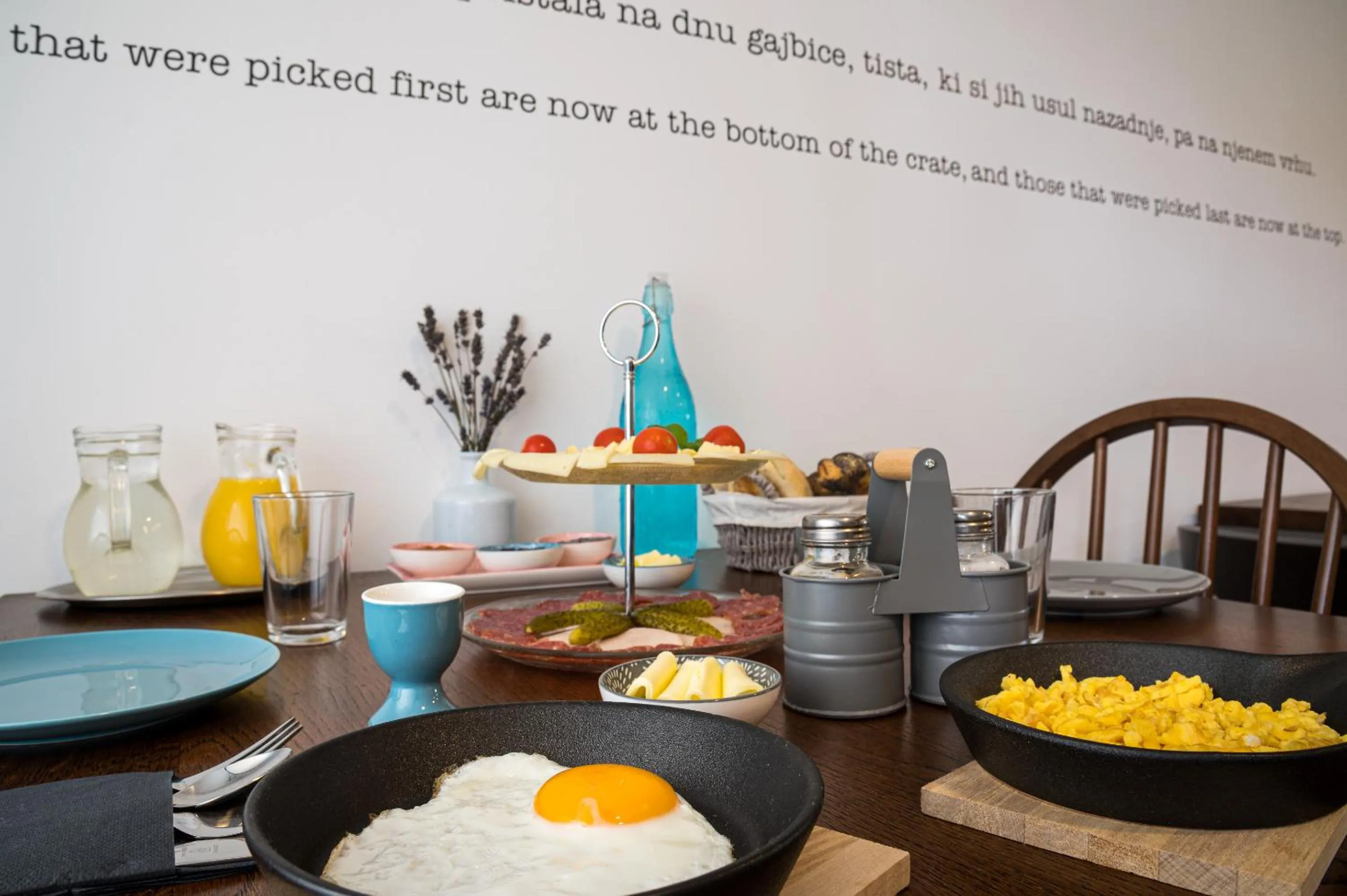 Breakfast in Fani&Rozi B&B