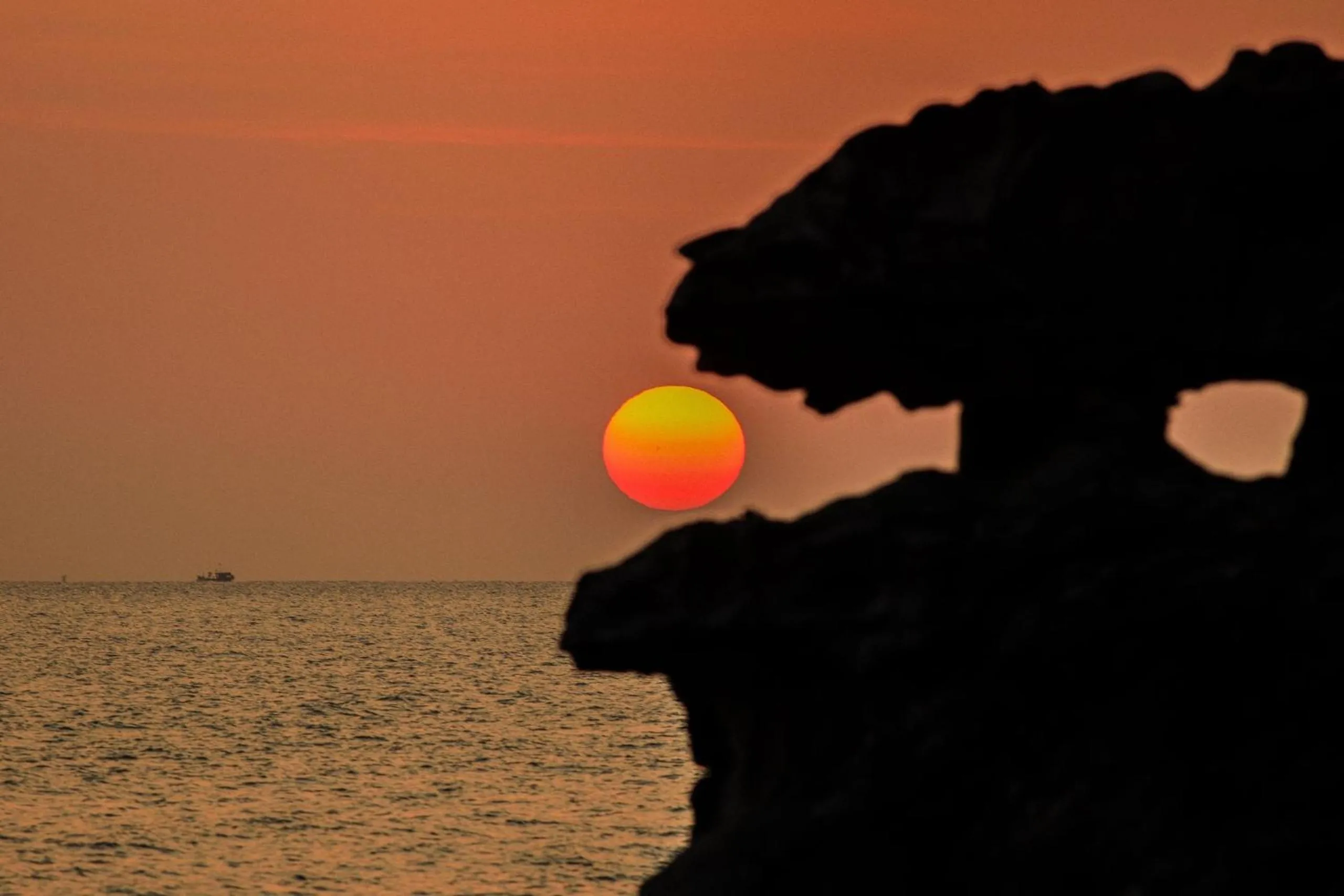 Sunset in The Costis Phu Quoc