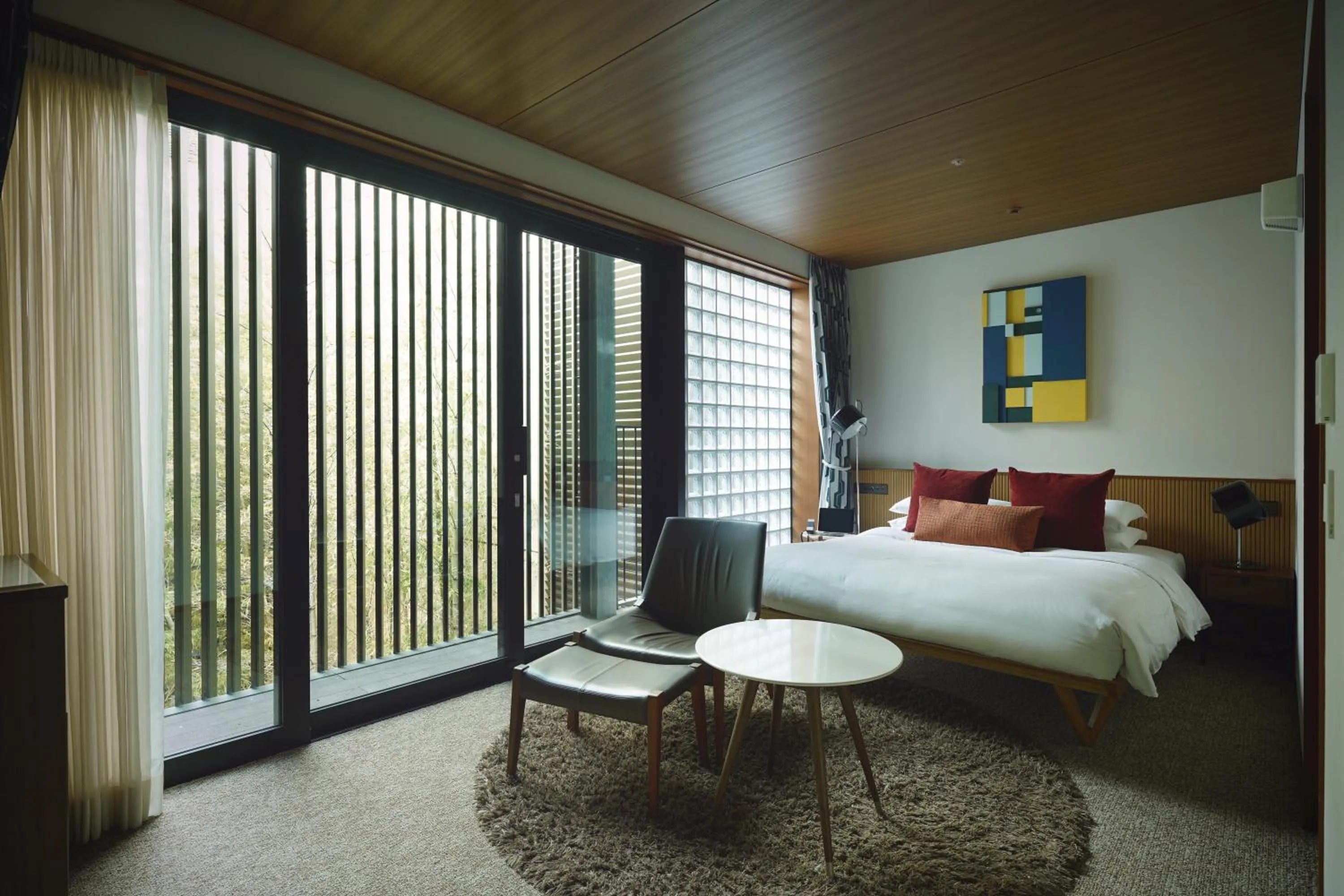 Bed in THE AOYAMA GRAND HOTEL