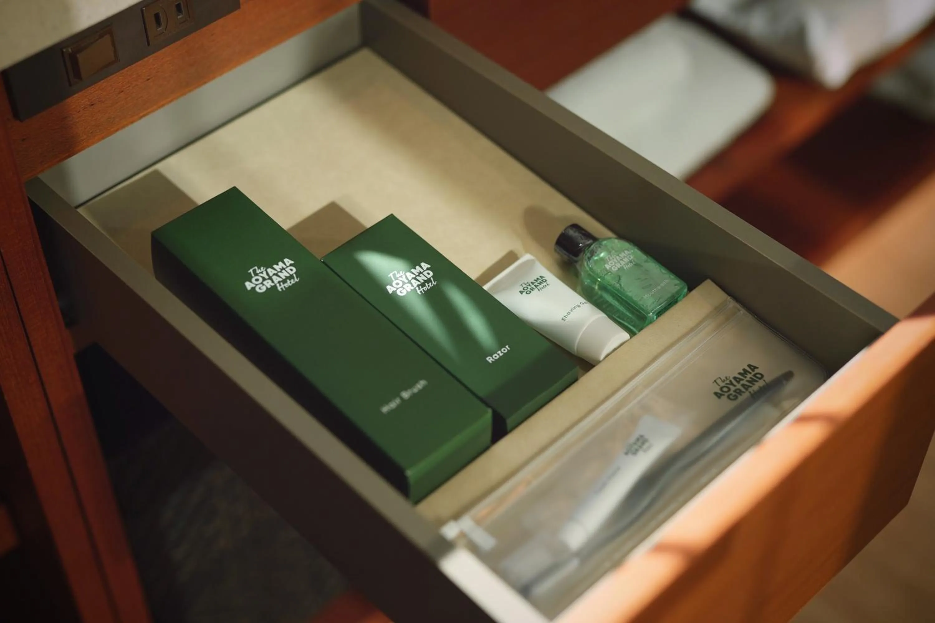 room service in THE AOYAMA GRAND HOTEL