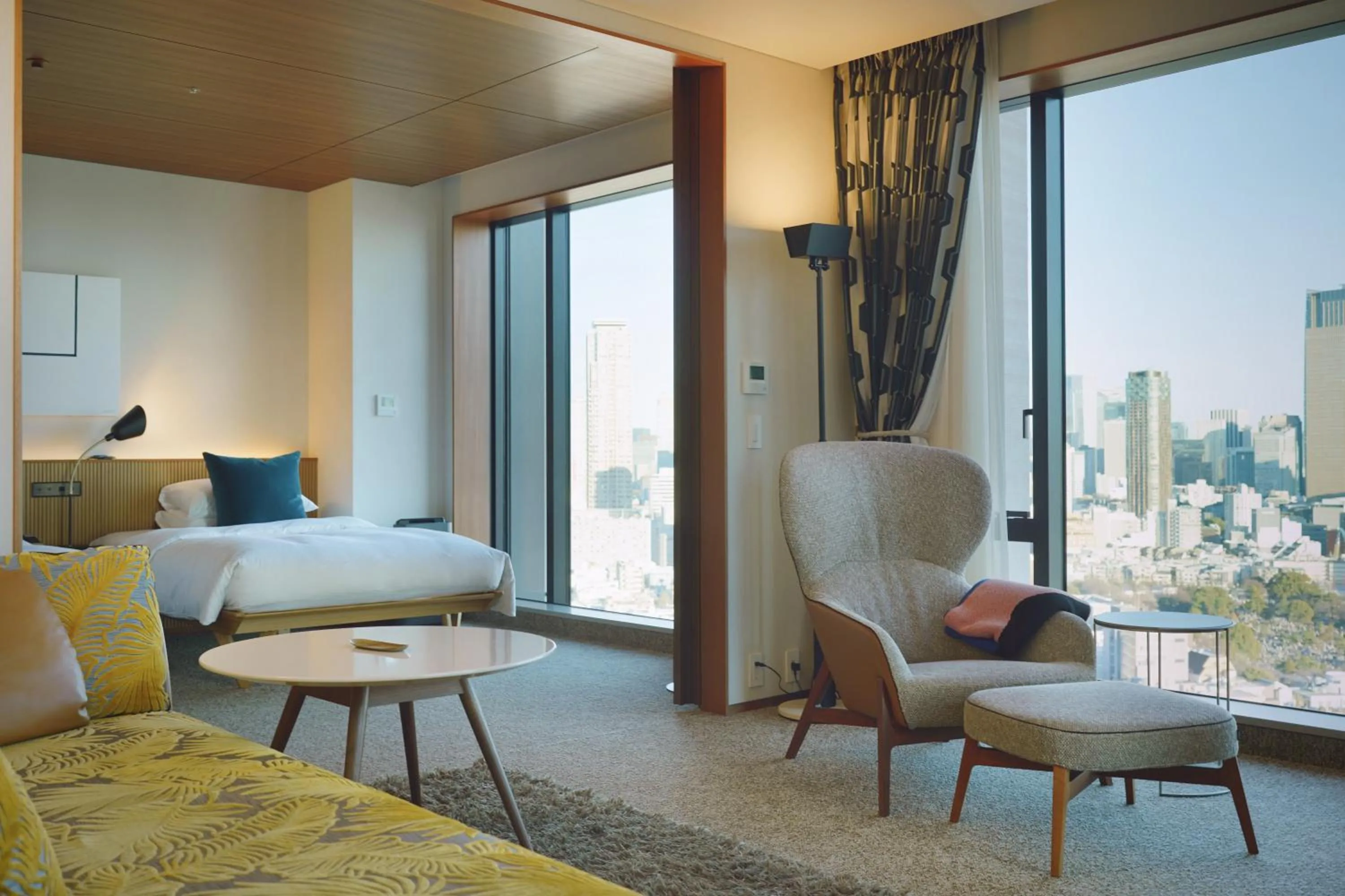 Bed in THE AOYAMA GRAND HOTEL