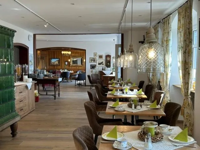 Breakfast in Hotel Landhaus Sternen