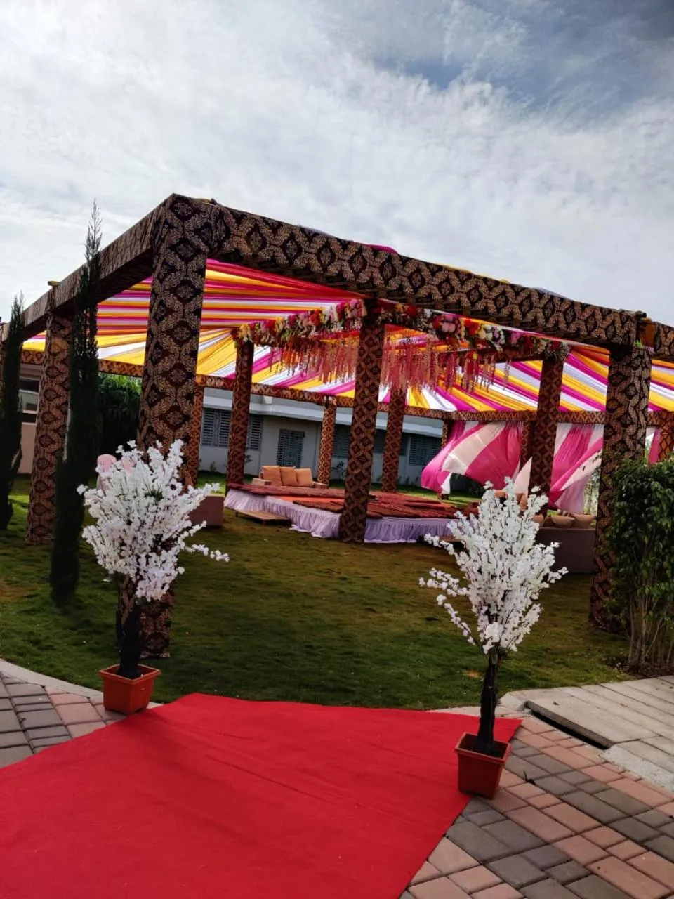 Evening entertainment in Hotel Elite Vita