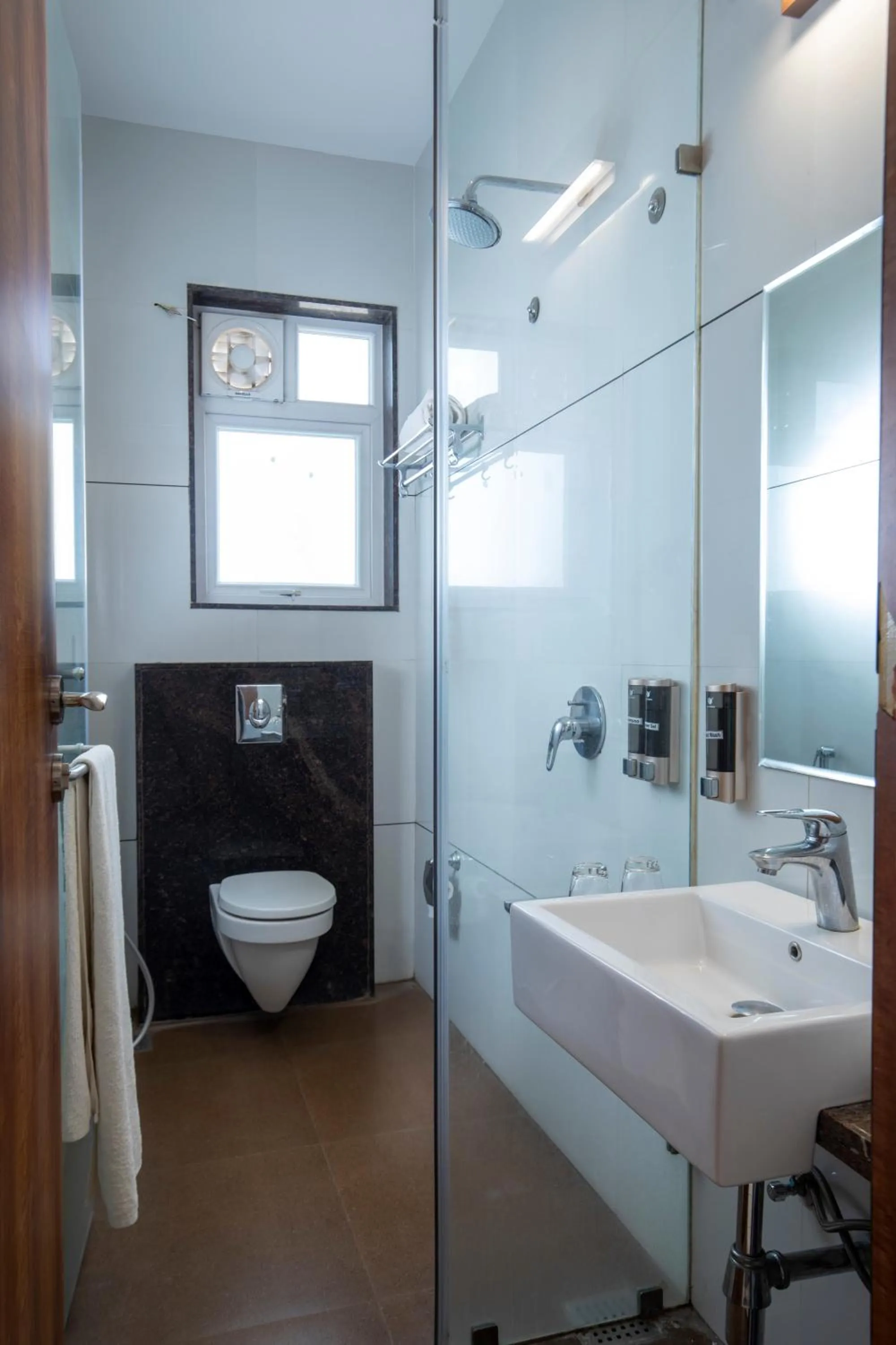 Toilet in Hotel Elite Vita