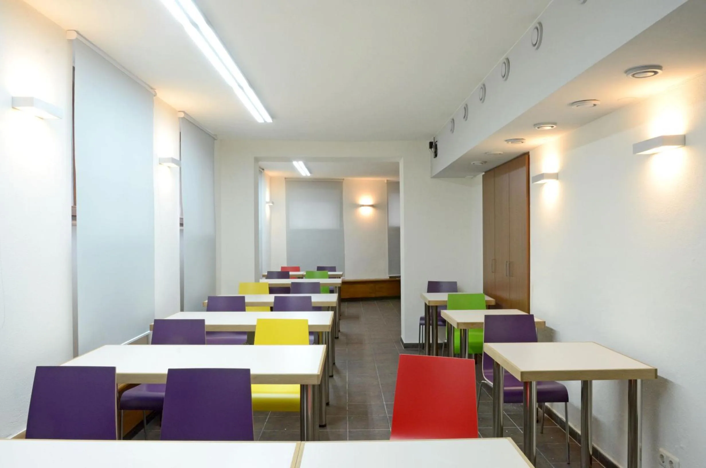 Meeting/conference room in Hotel & Apartments Fürstenhof am Bauhaus