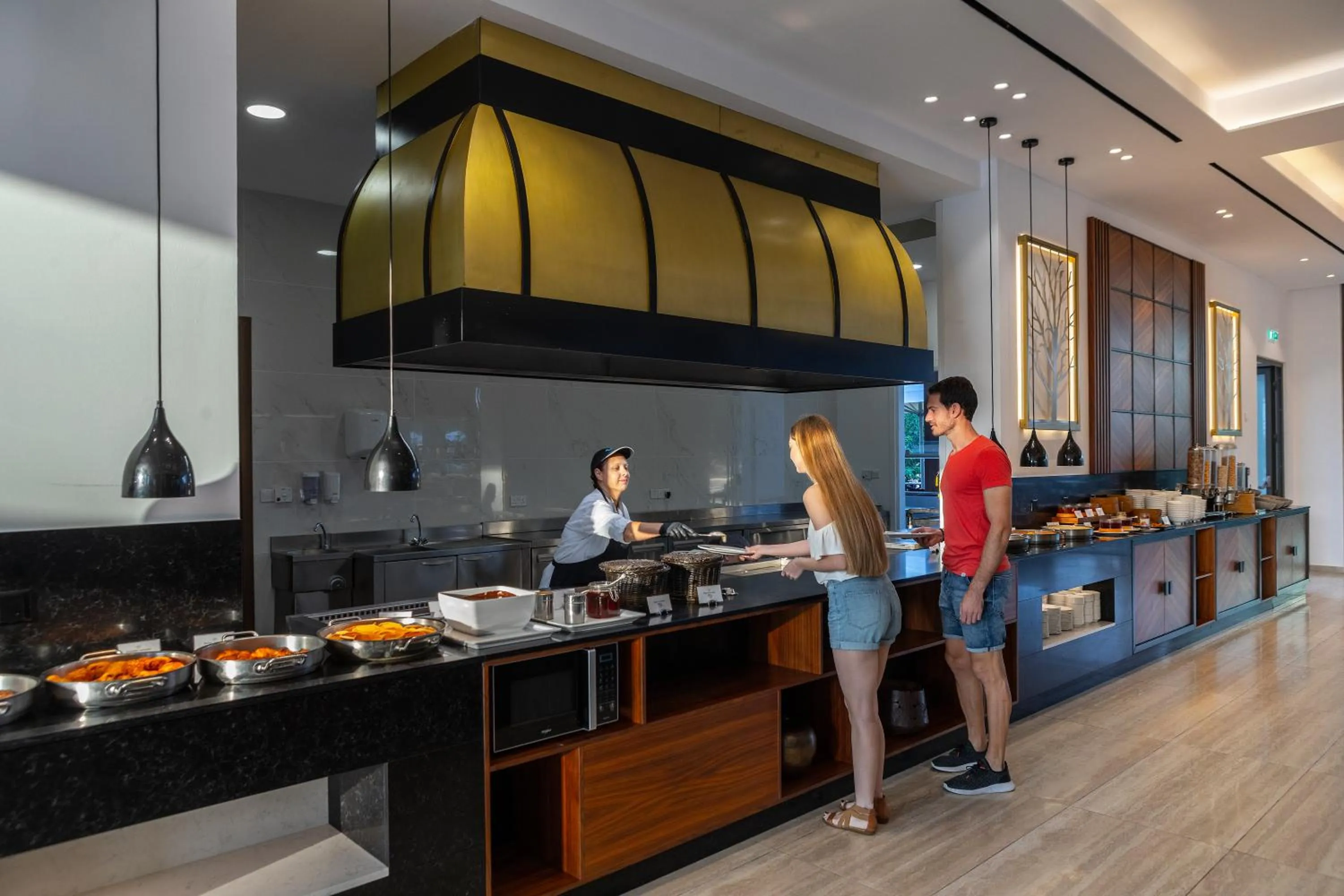 Restaurant/places to eat in Aliathon Ionian