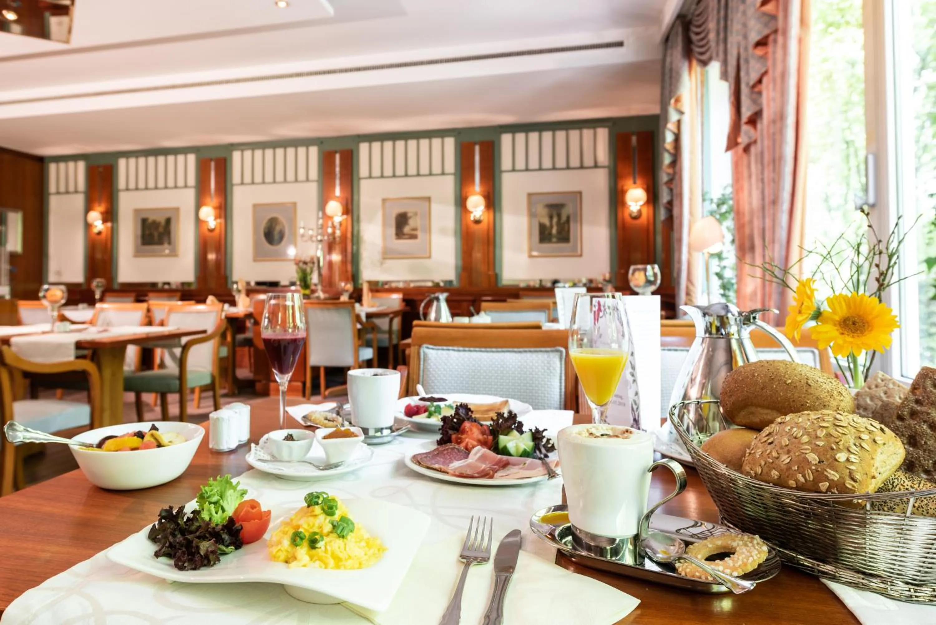 Continental breakfast in Parkhotel Stadtallendorf