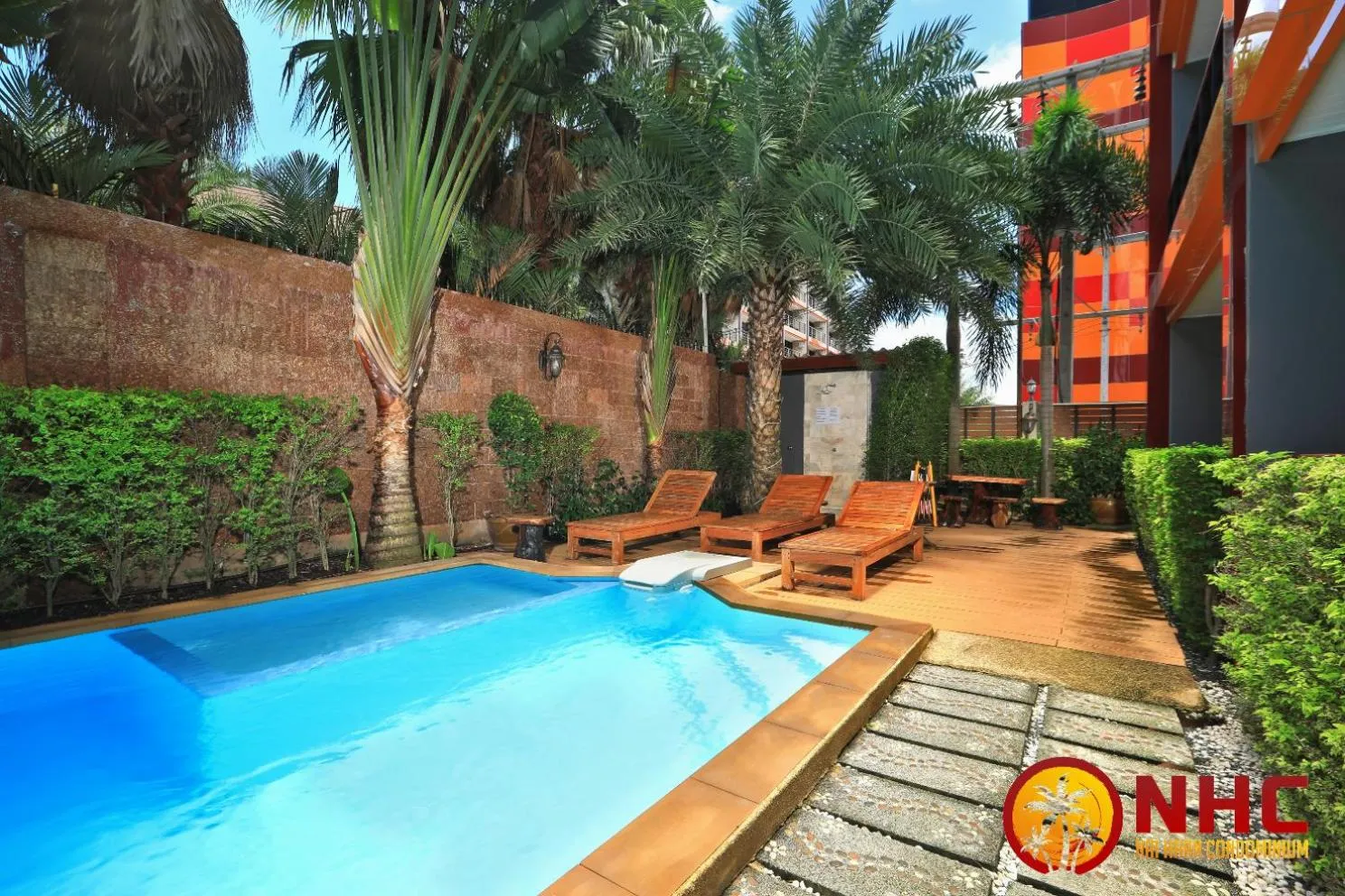 Swimming pool in Nai Harn Condominium