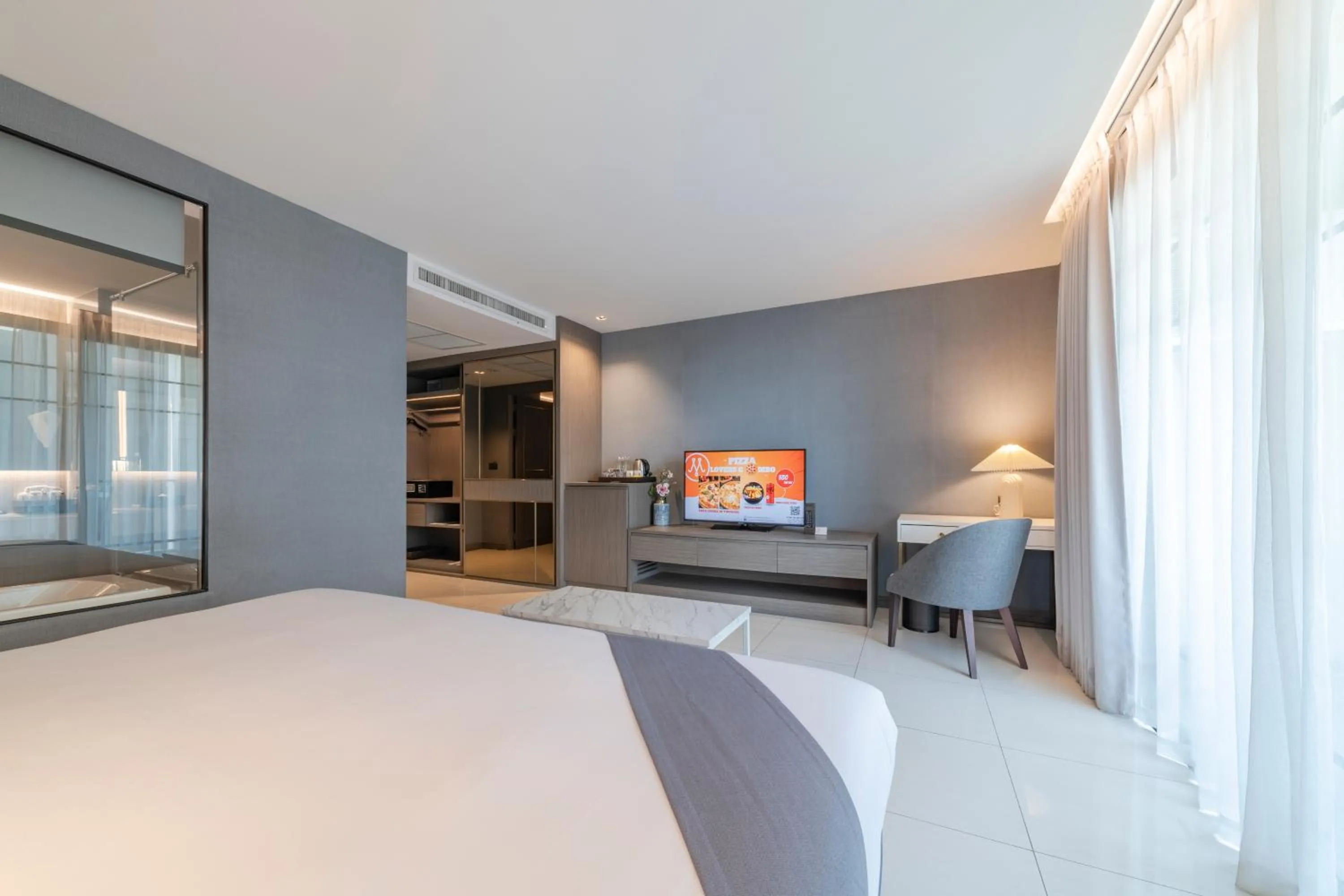 Bed in Mandarin Eastville, Pattaya - SHA Extra Plus