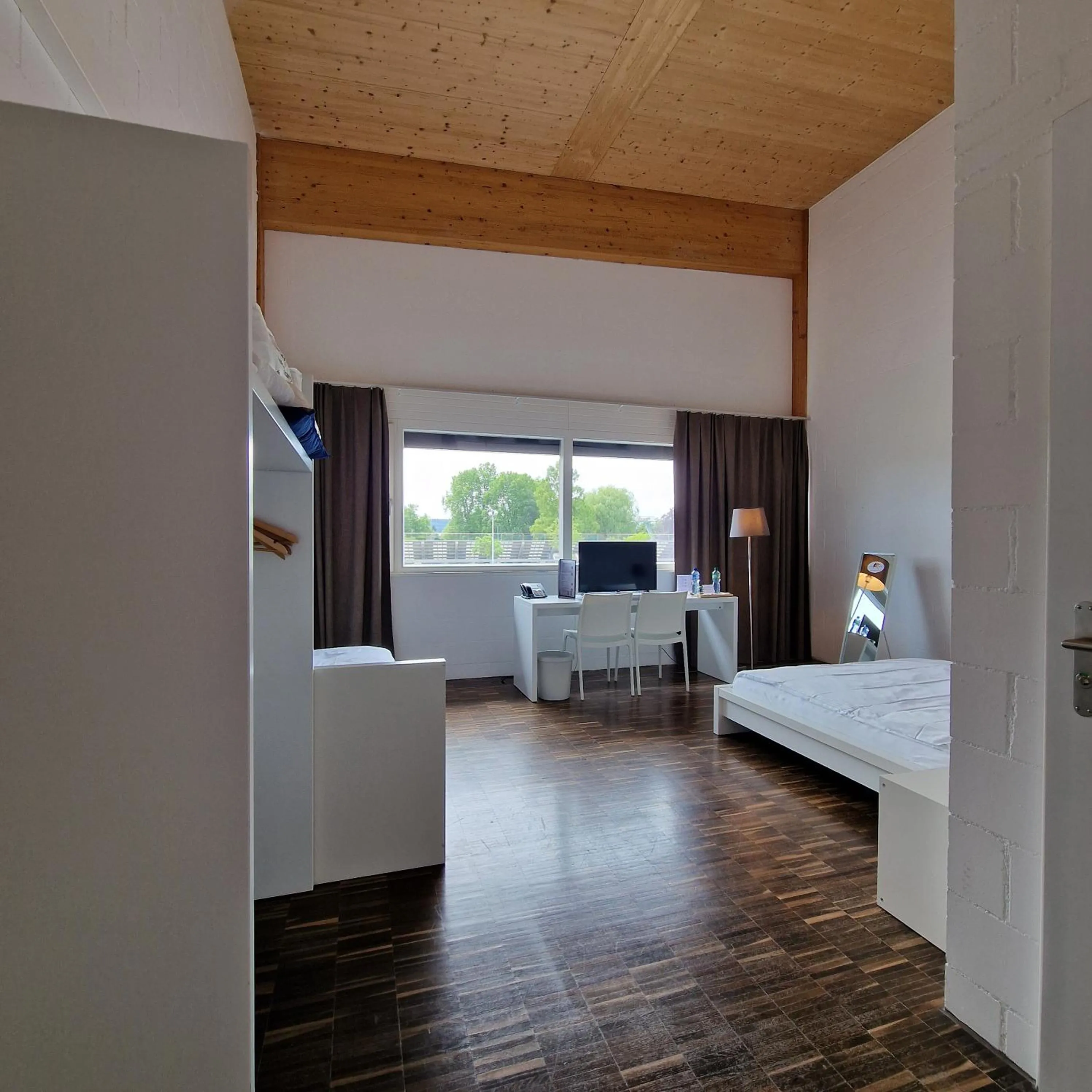 Photo of the whole room, Bed in Omnium Sport Hotel