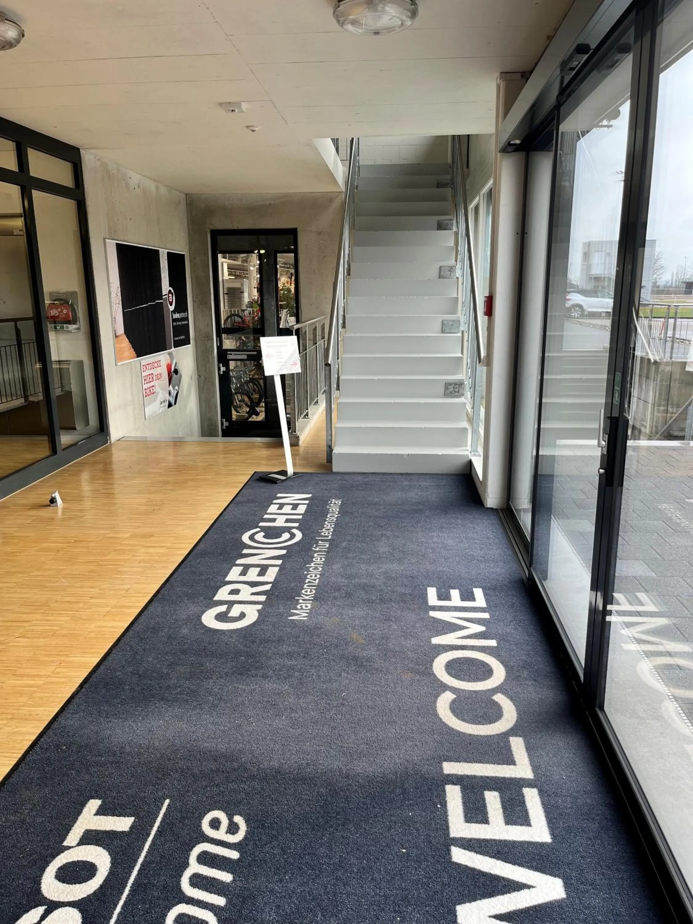 Property building in Omnium Sport Hotel