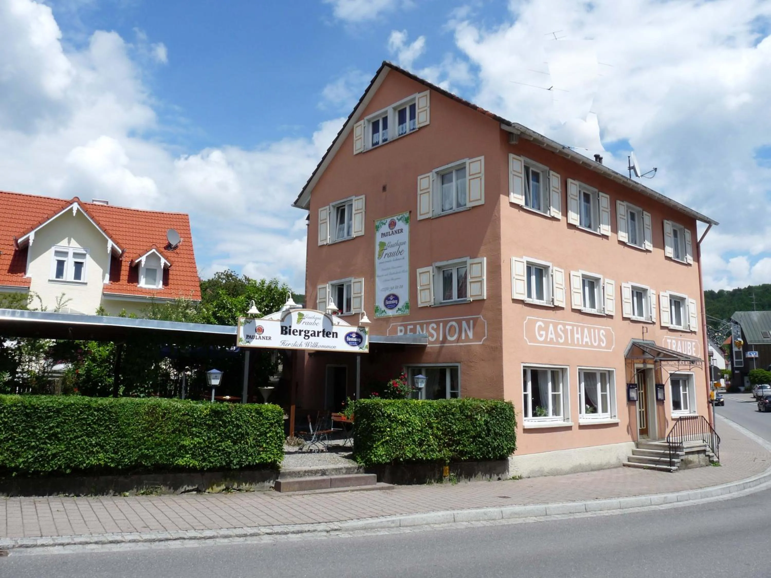 Gasthaus Traube, Ludwigshafen, Bodensee, Seenah gelegen