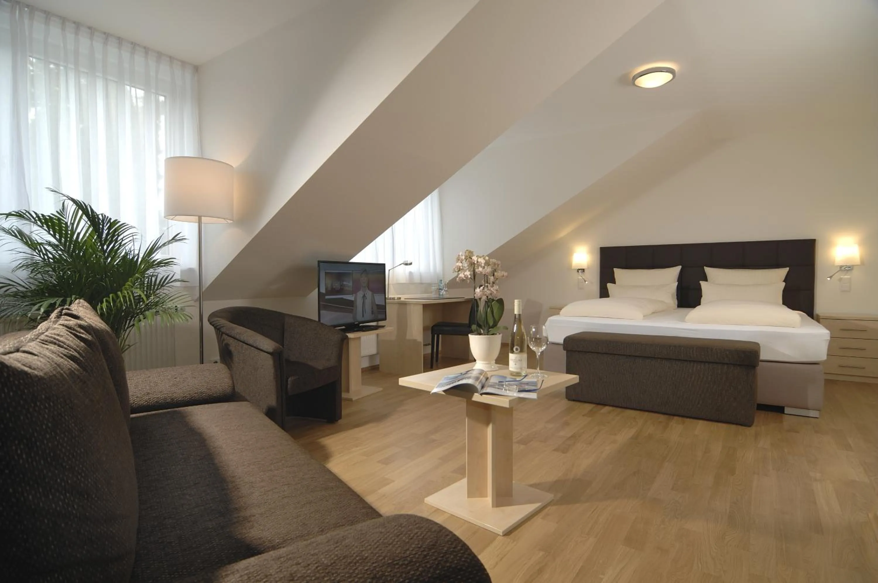 Day, Bed in Hotel-Restaurant Sebastianushof